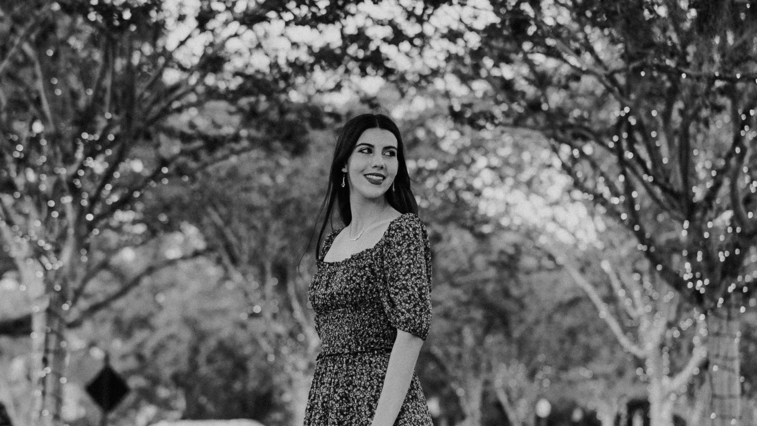 Senior and graduation photography session Orlando retro