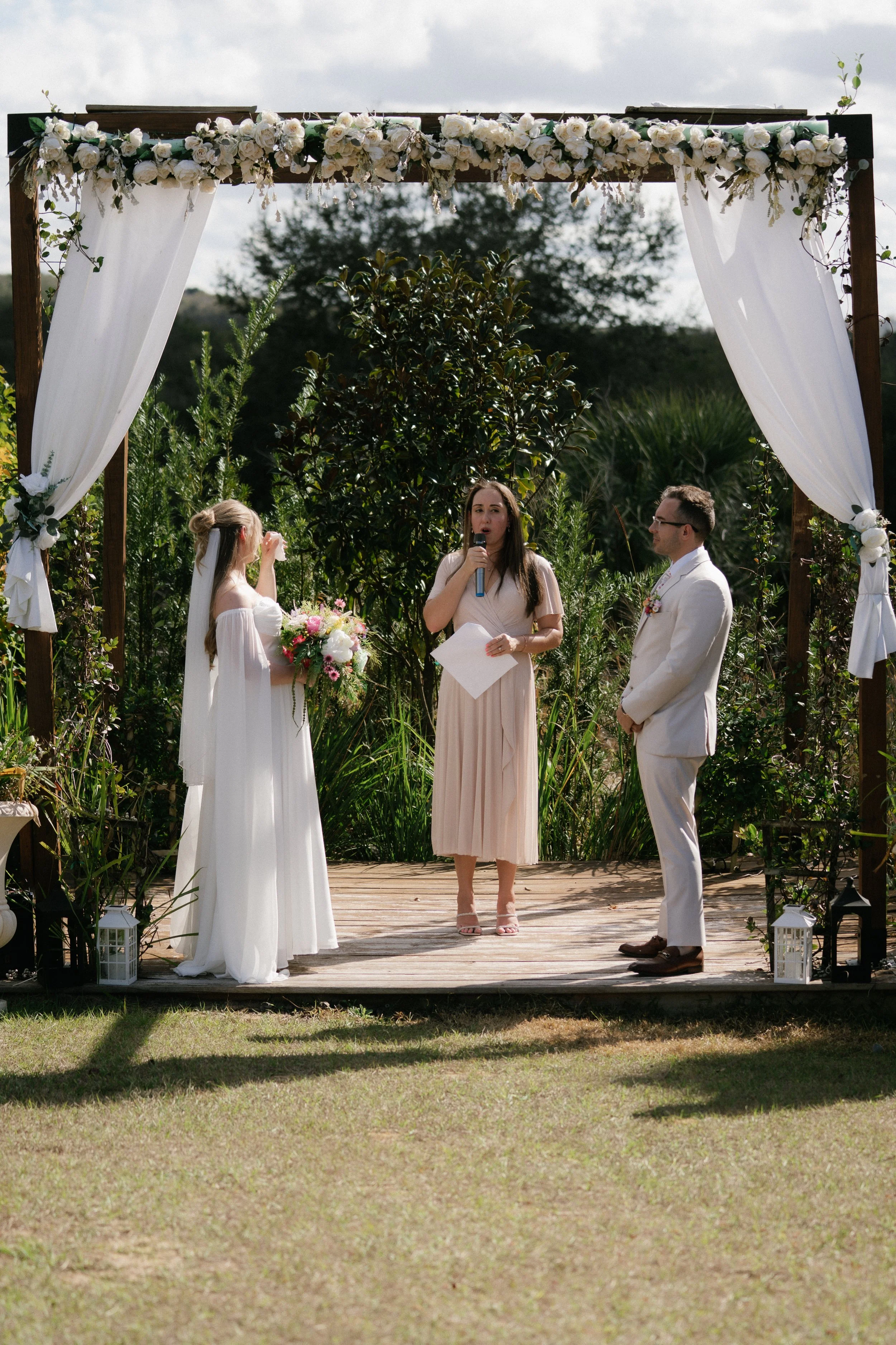 HillHouse Clermont wedding ceremony