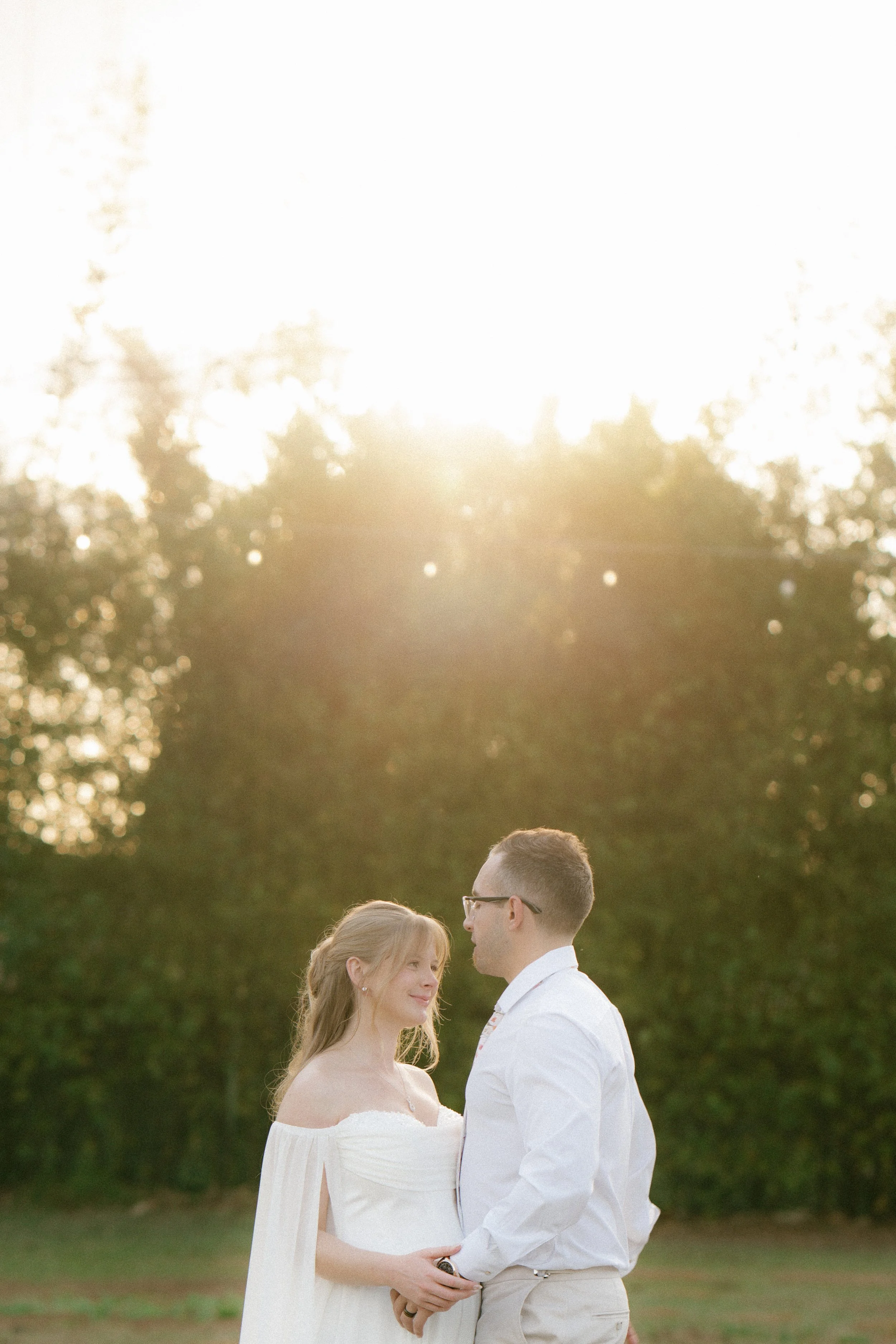 HillHouse Clermont wedding couple photography