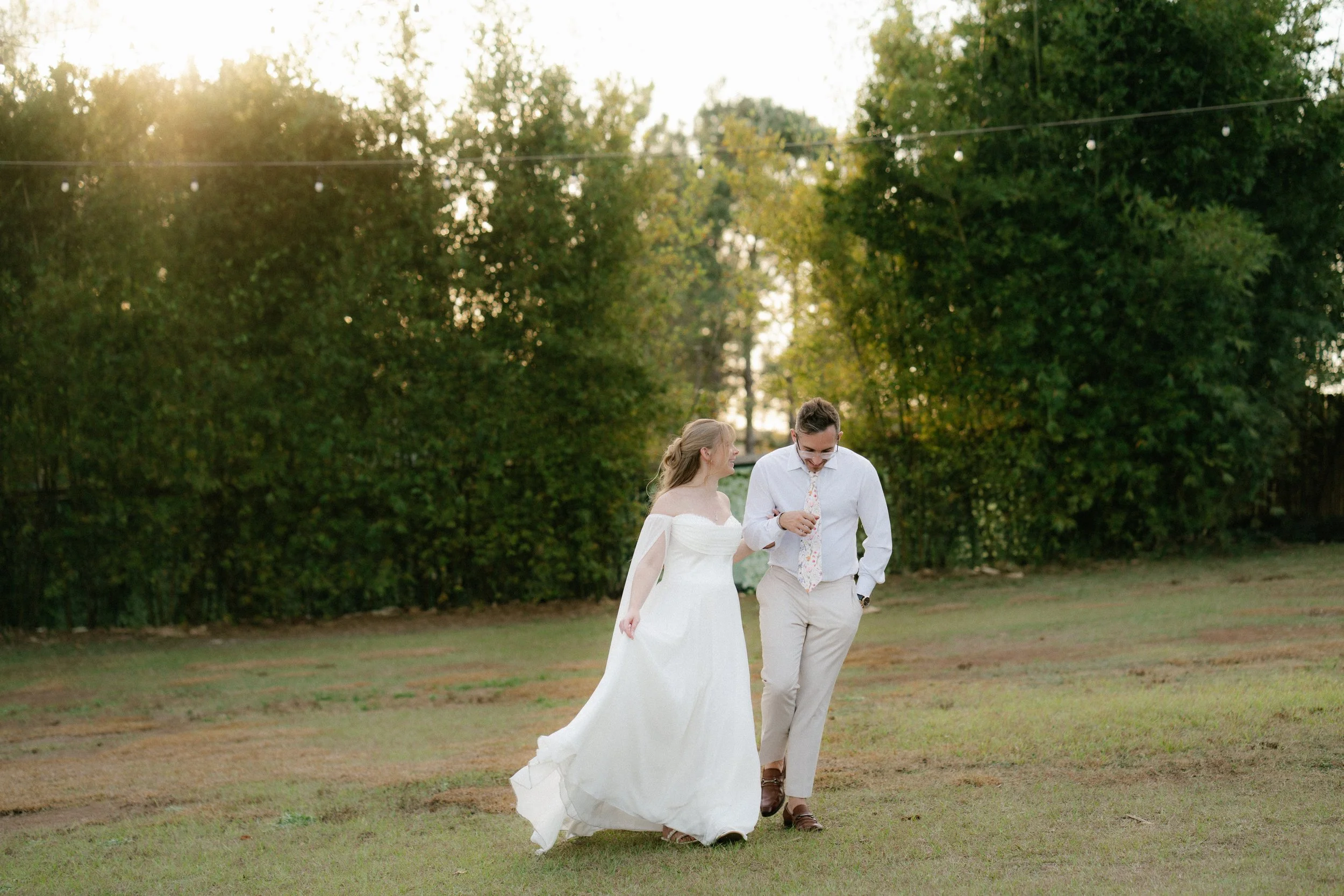 HillHouse Clermont wedding newlyweds portrait