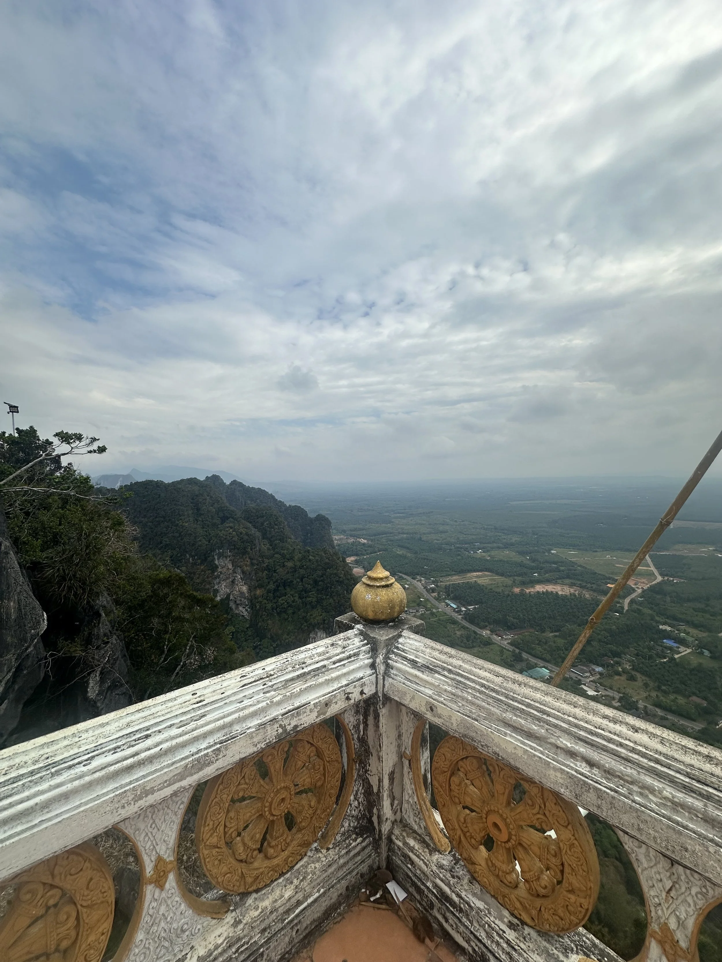 Tiger Cave Temple, Krabi Thailand