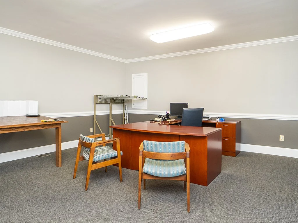 office 2.jpg