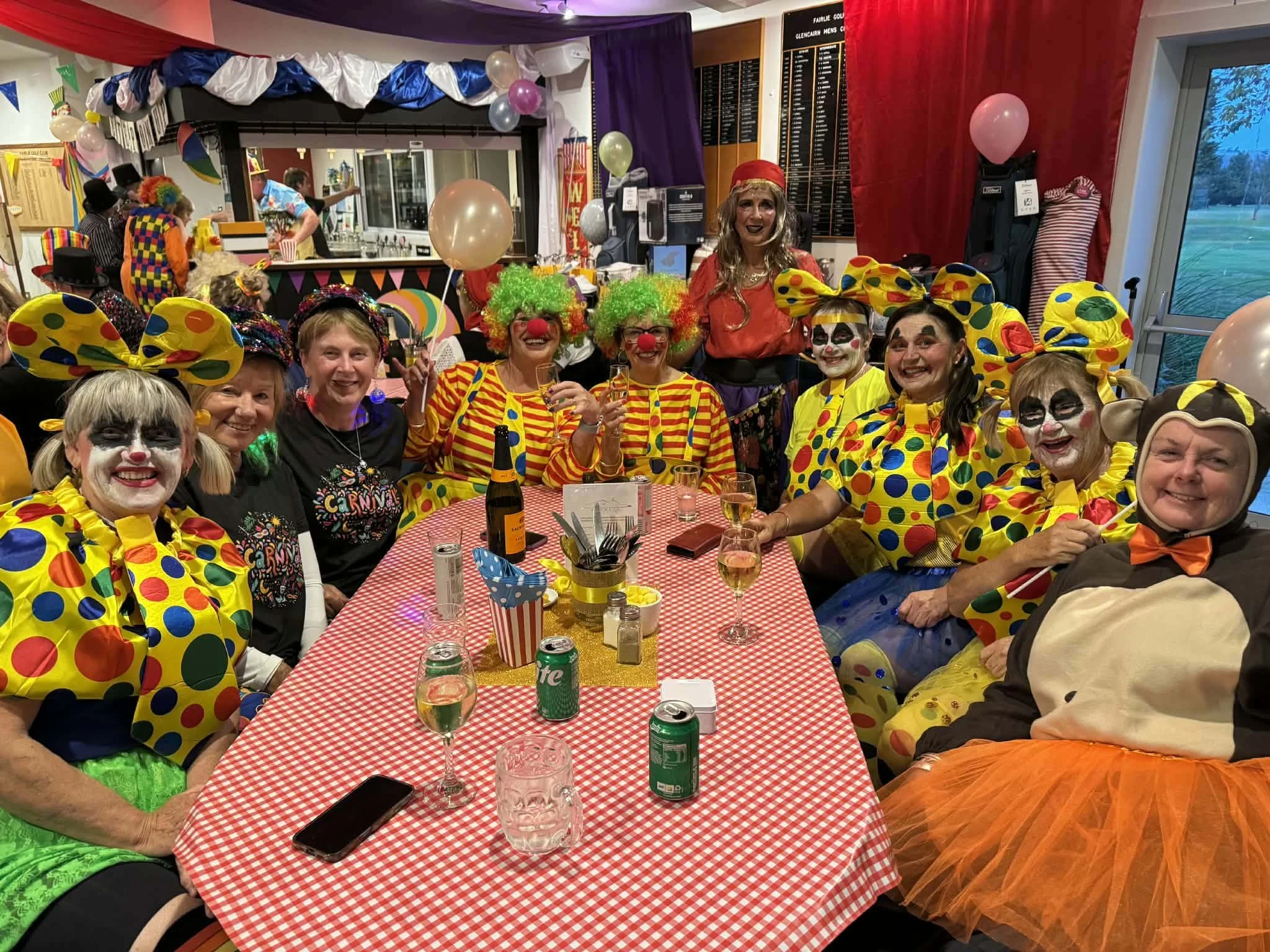 50ff81ae-8009-40f8-8efa-399c68443ab2.jfif