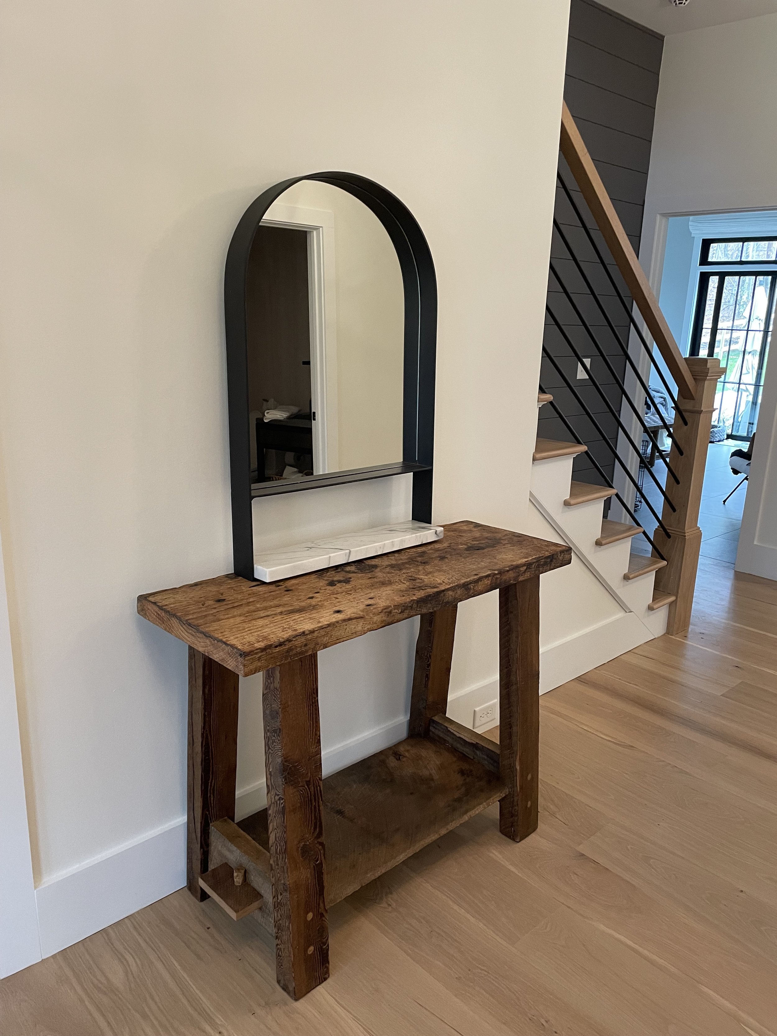 entry table pic.jpg