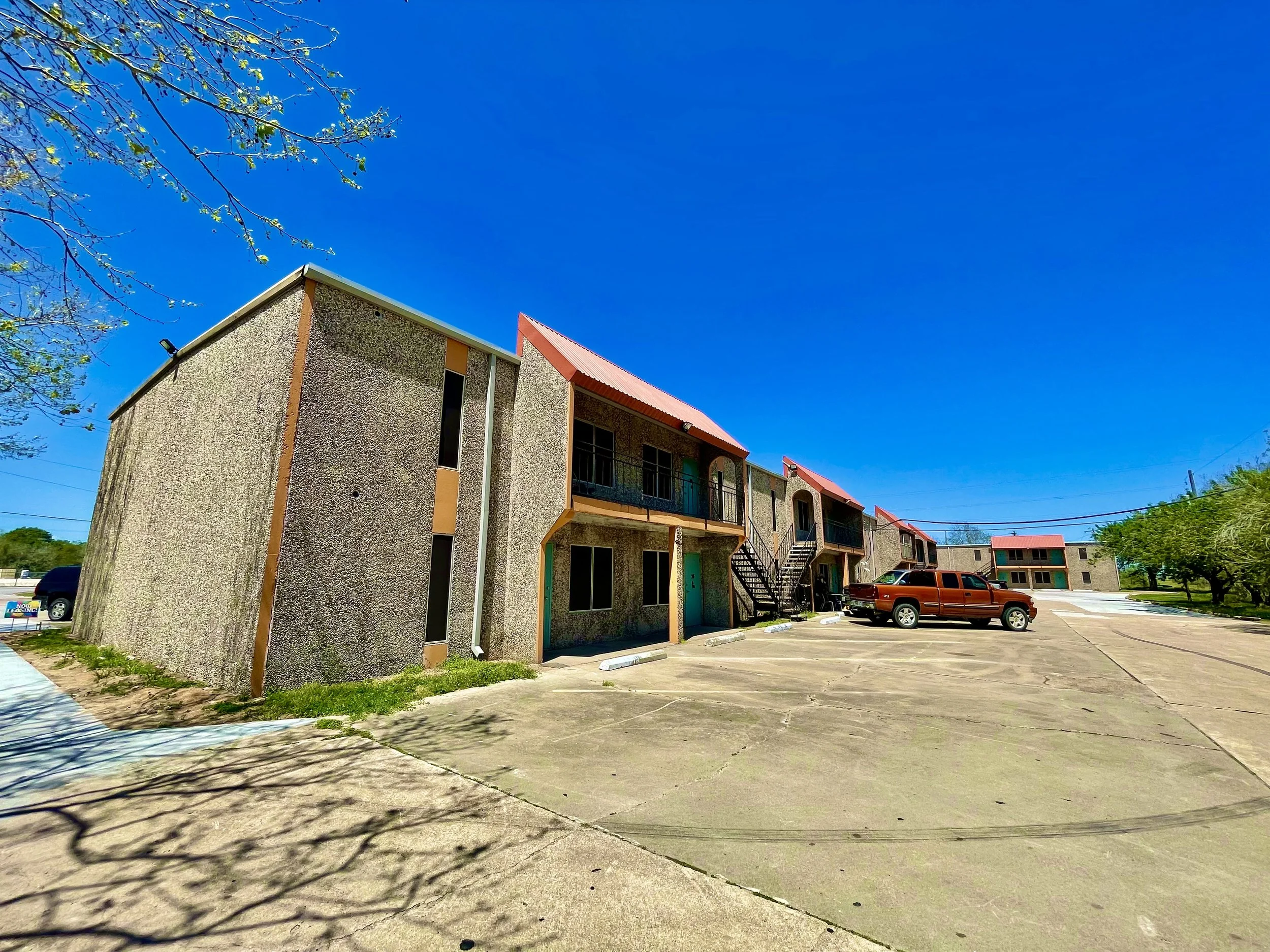 "Introducing The New Whispering Pines Apartments in West Columbia Texas"