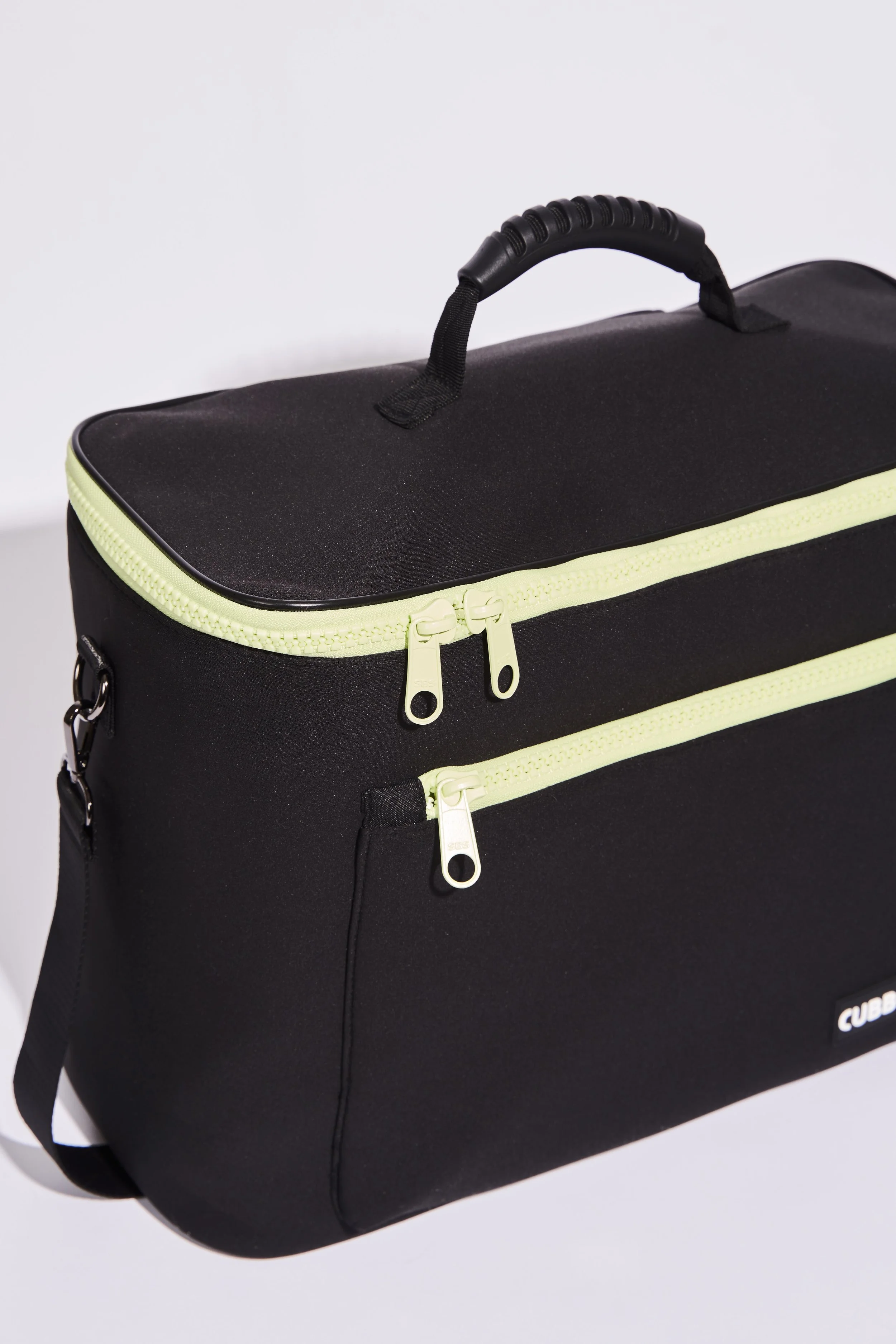 Cubbe_Bags_Shot3_260.jpg