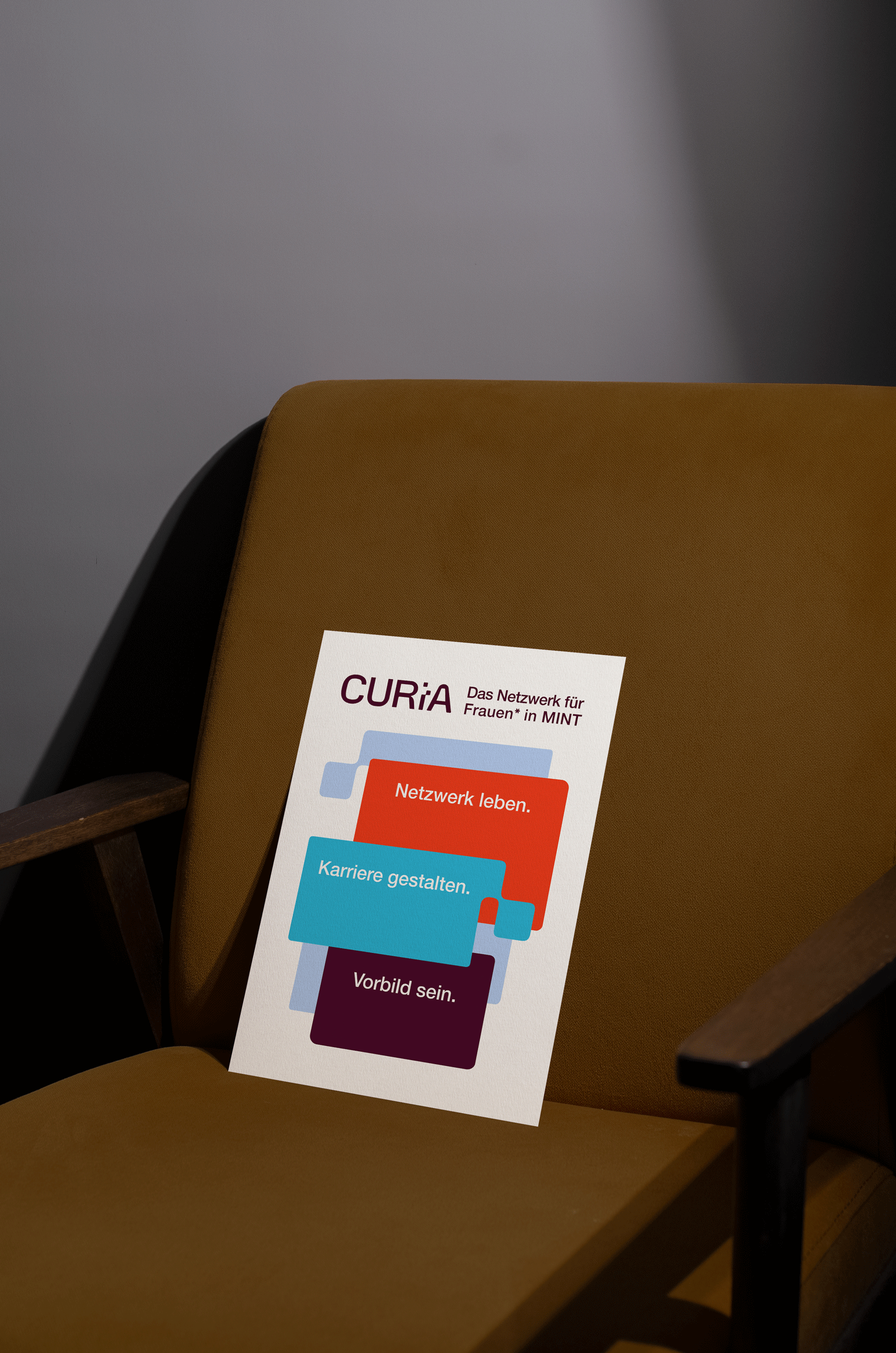 250312_Curia_Postkarte-mockup.png