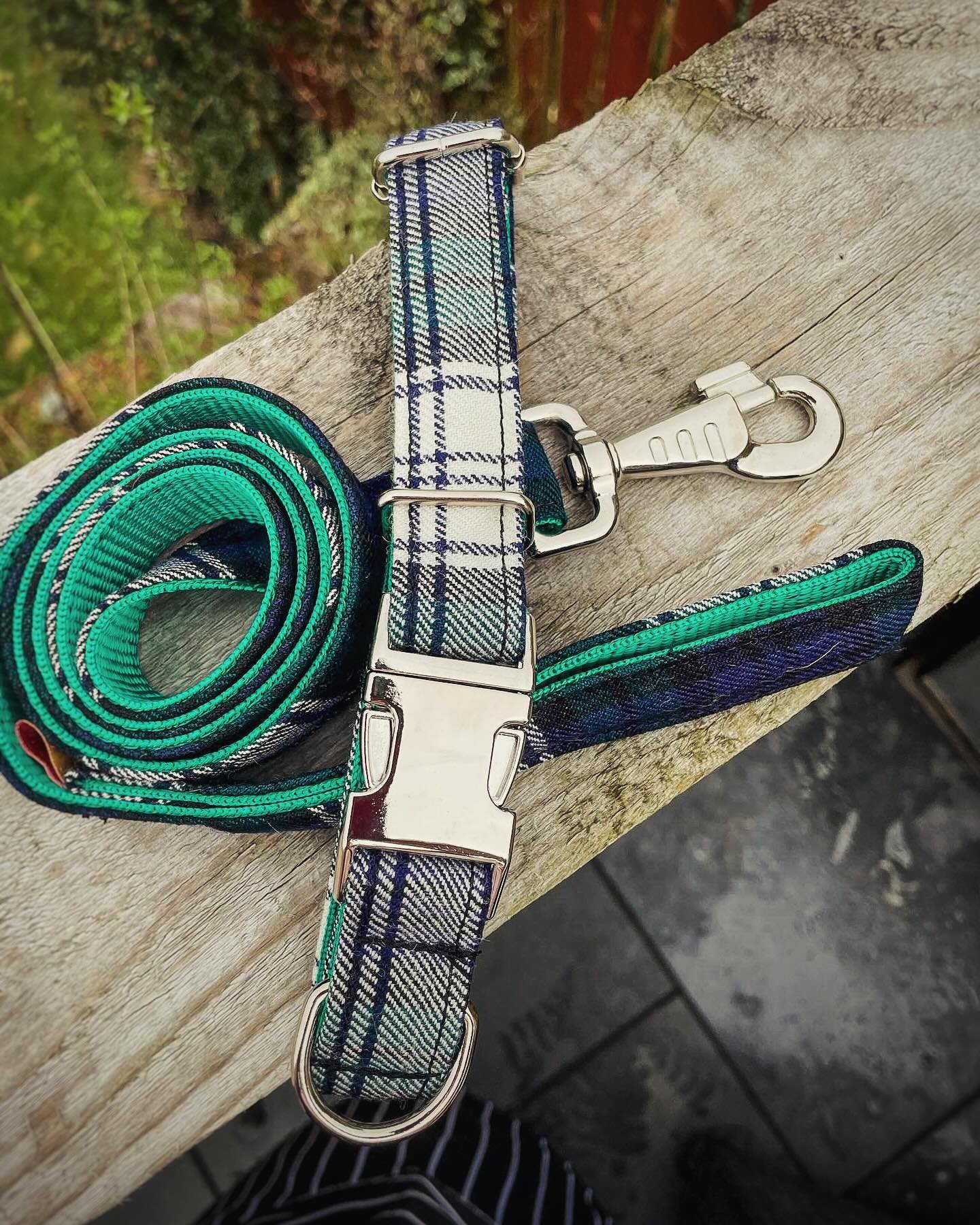 💍💒 A beautiful wedding set for a special couple!

This collar &amp; lead is a classic Blackwatch Dress Tartan, perfect for the big day - we have hundreds of Tartans, Pure Wool and Harris Tweed to choose from no matter what your colour scheme is or 