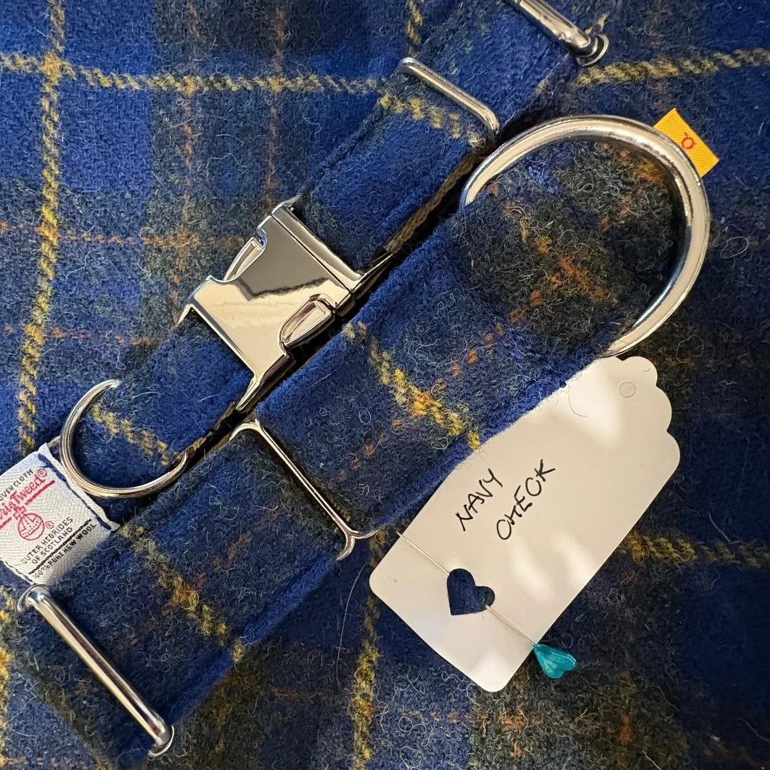 NAVY CHECK HARRIS TWEED 002.jpeg
