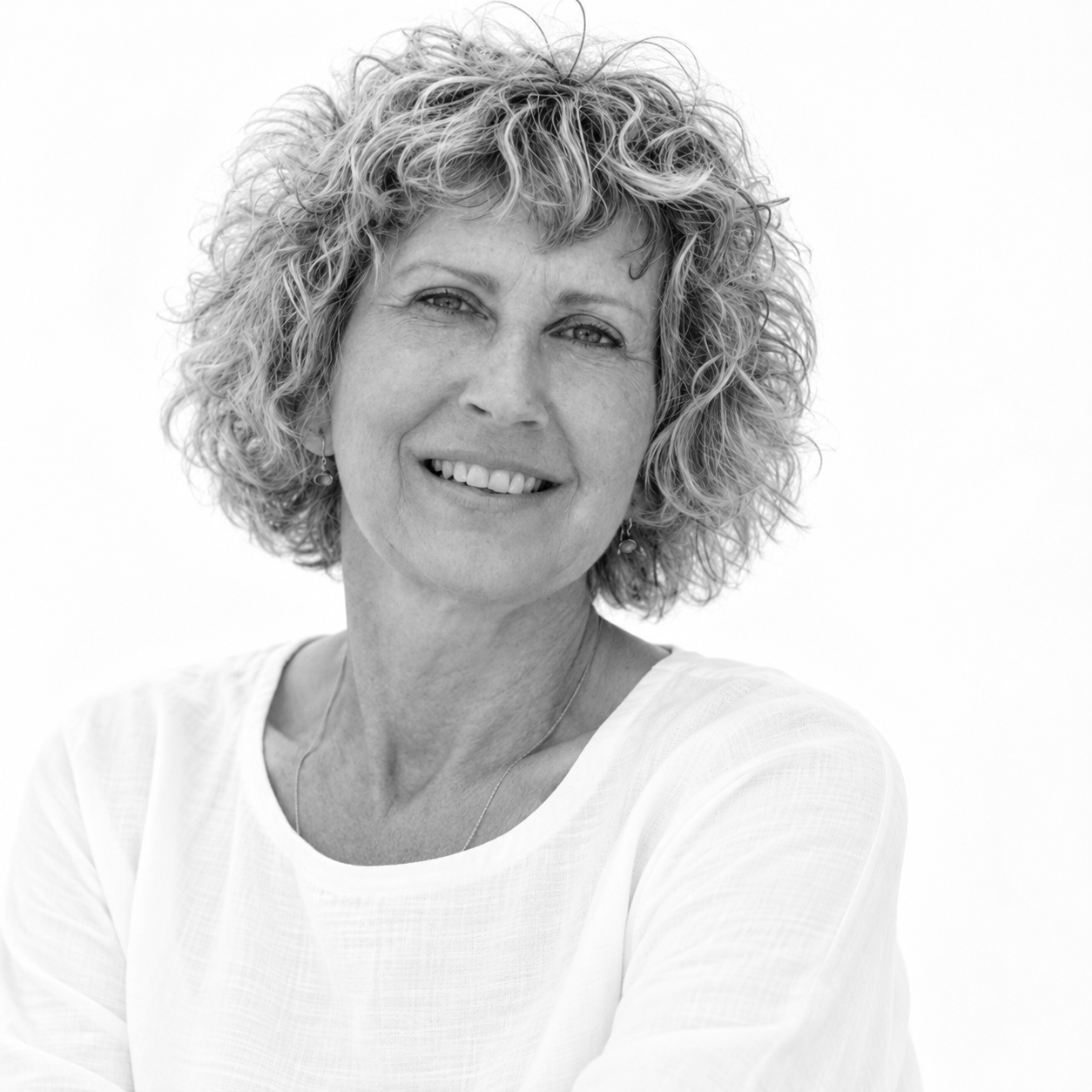 ULRIKE HASBACH - DOUSSIS