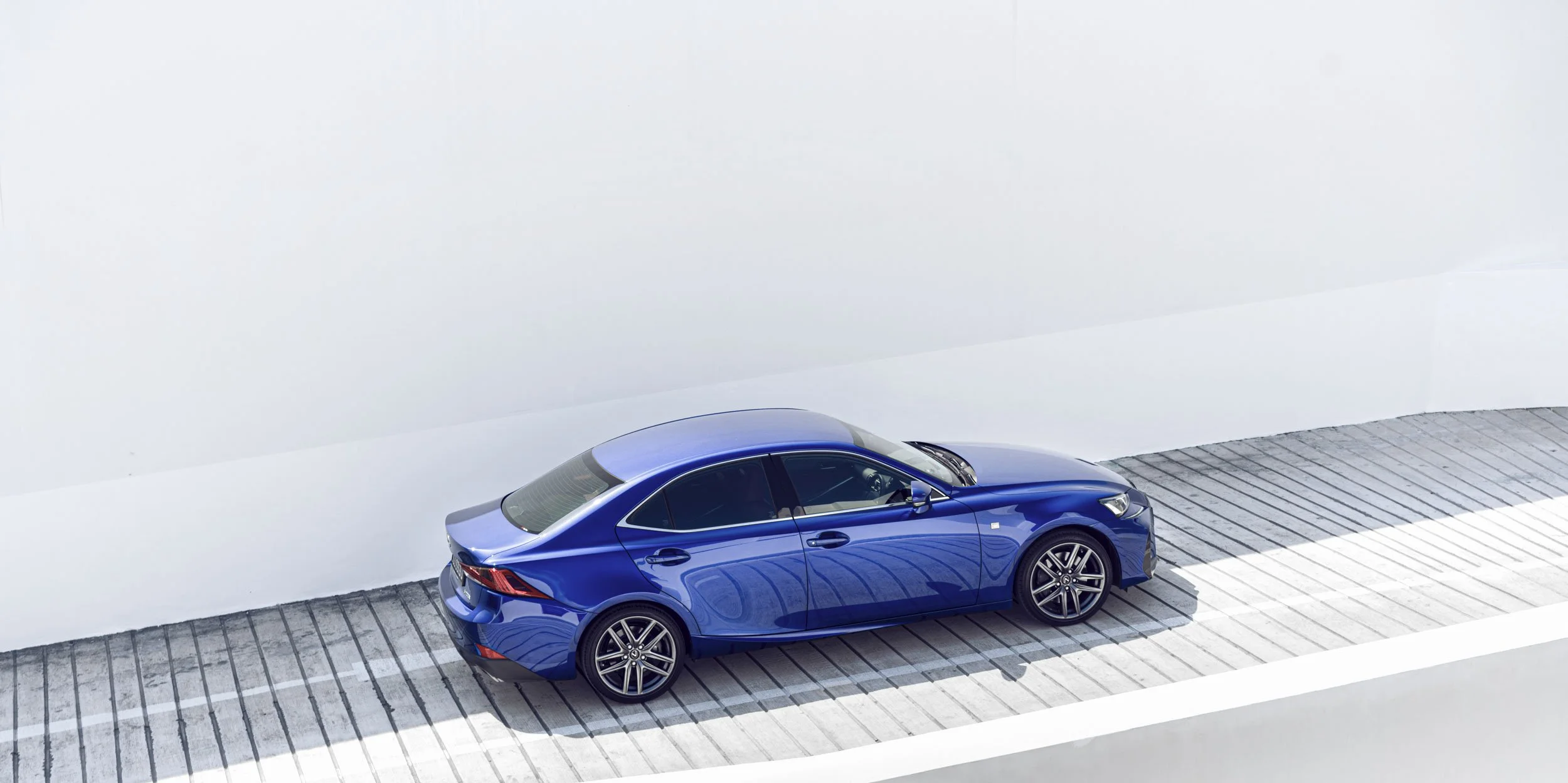 Tftstudio_Lexus IS Fsport_web_001.jpg
