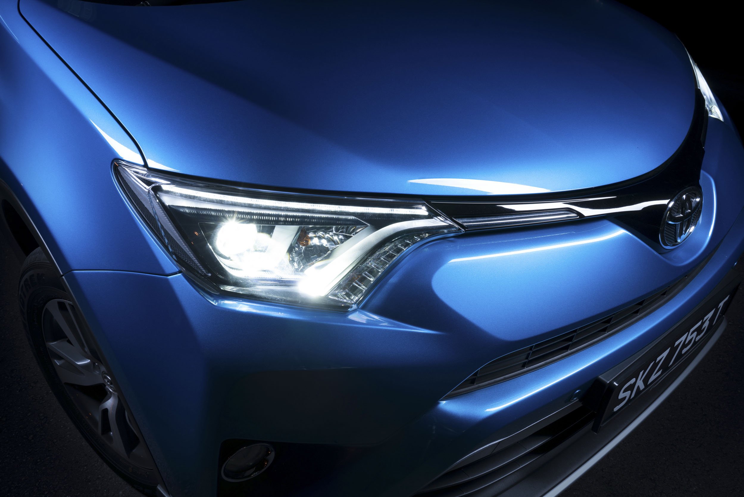 Tftstudio_Rav4_web_001_3.jpg