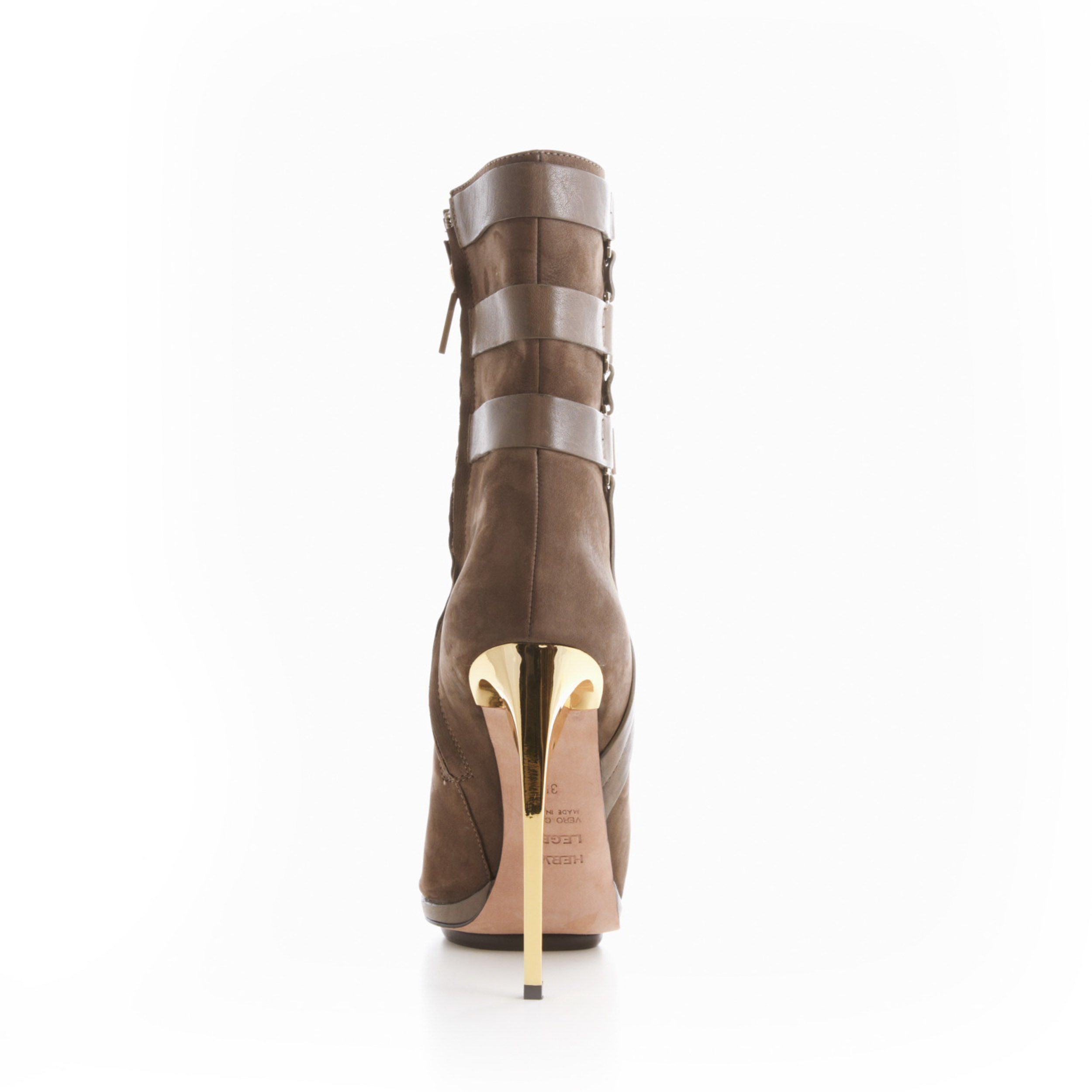 Tftstudio_Shoes_Lowres_3.jpg