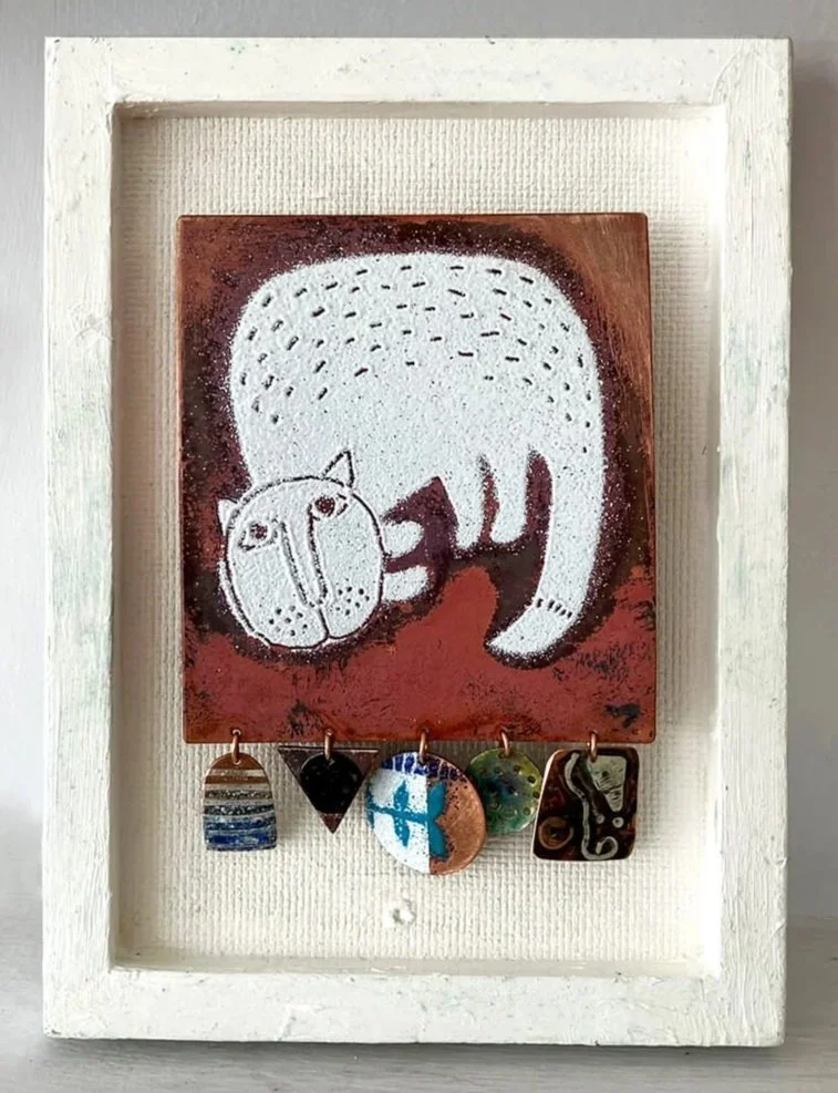 enamelled-cat.jpg