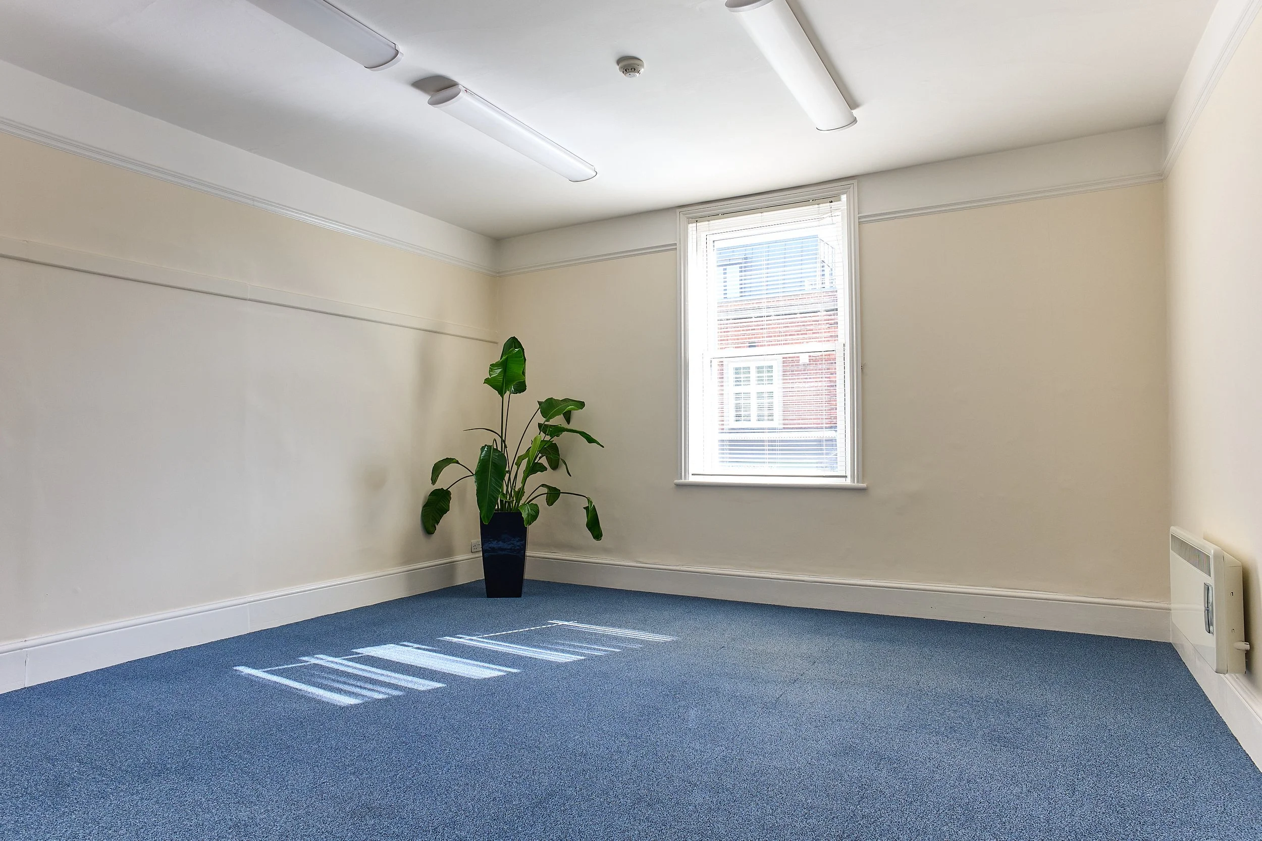 Station Hill House, Room 11, Chippenham