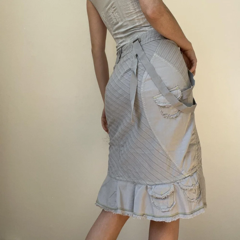 Asymmetric skirt — Gorgeous archive