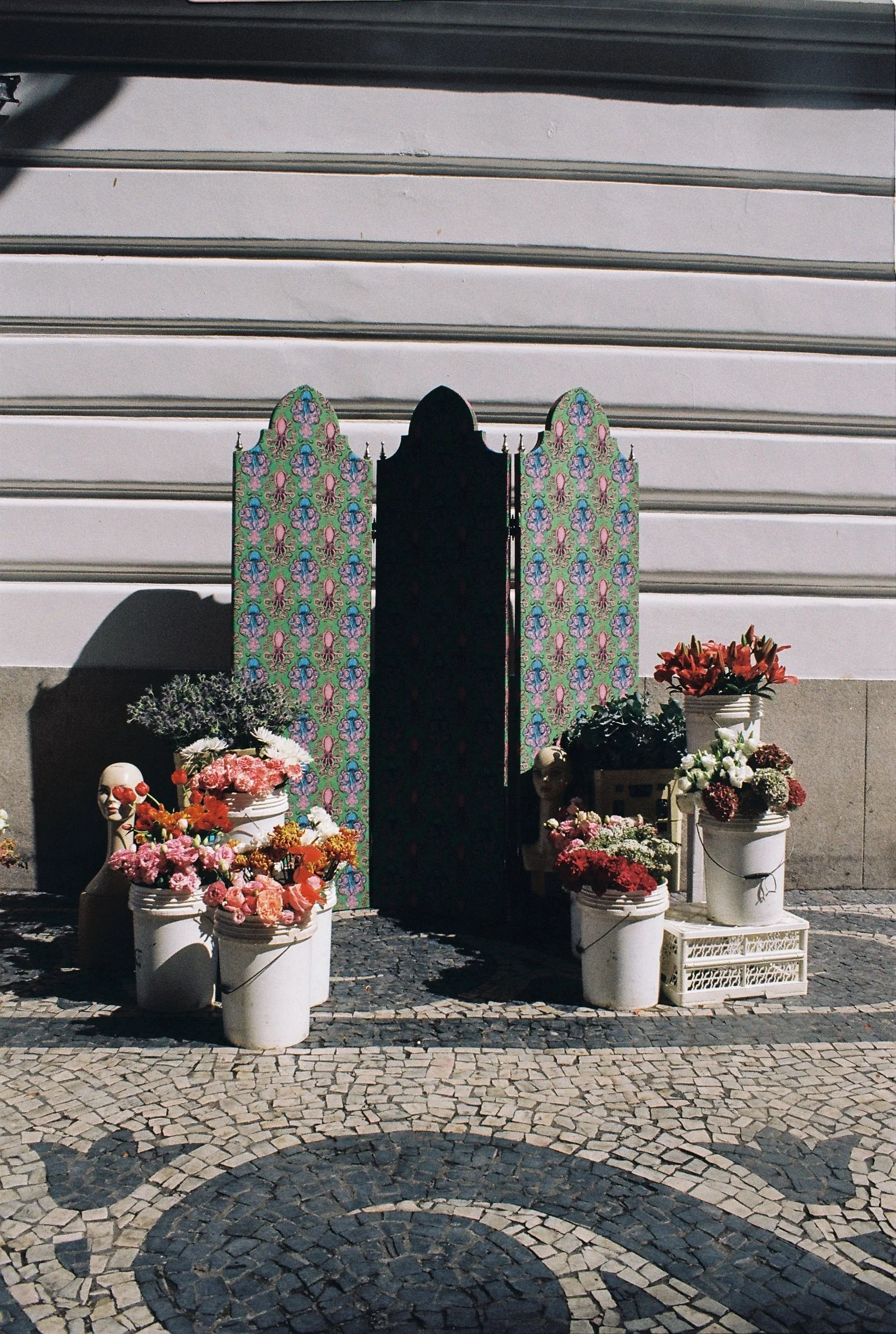 gucci decor x harpers bazaar brasil