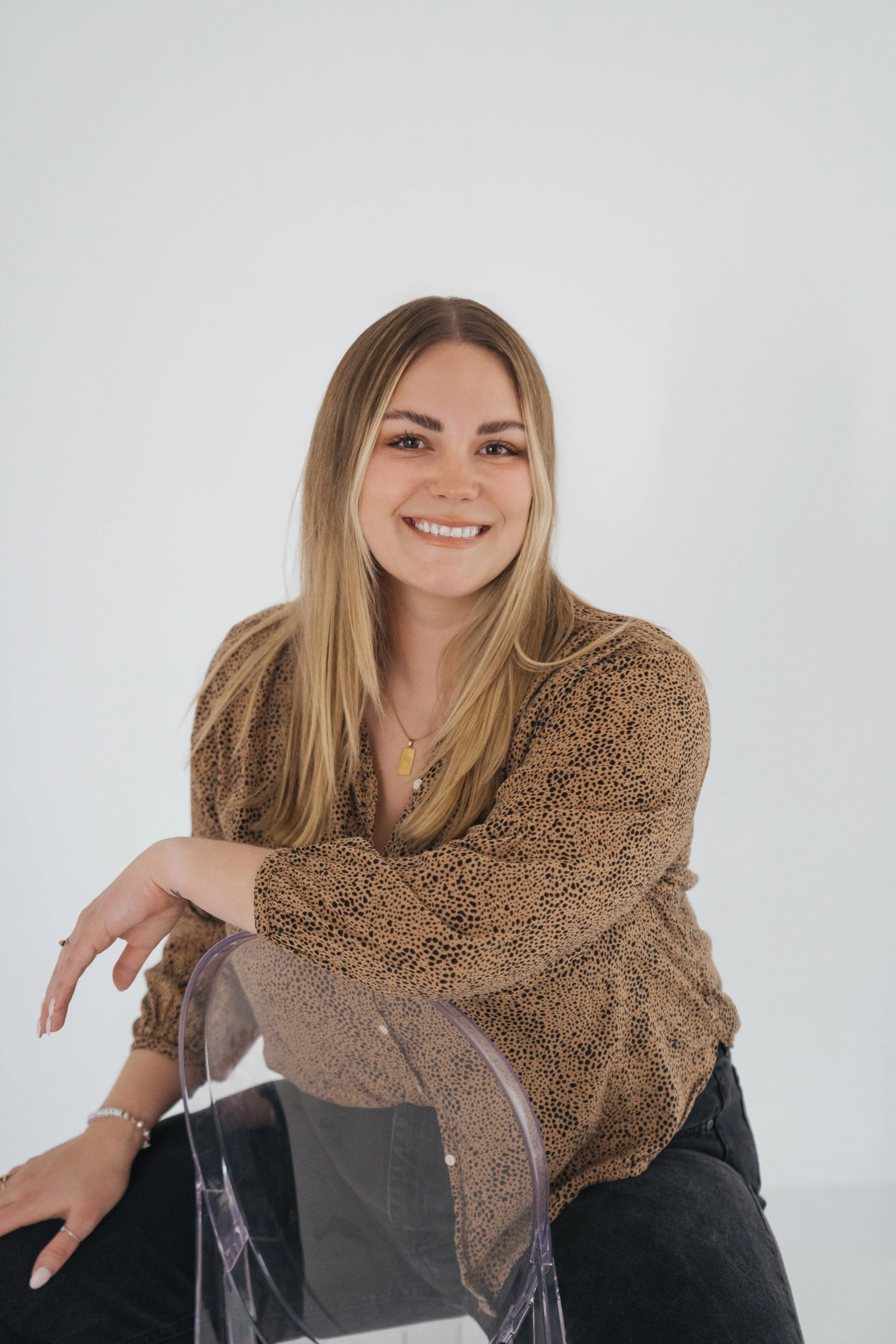 Working Effectively with People-Pleasers with Carli Kilbourne, LAC