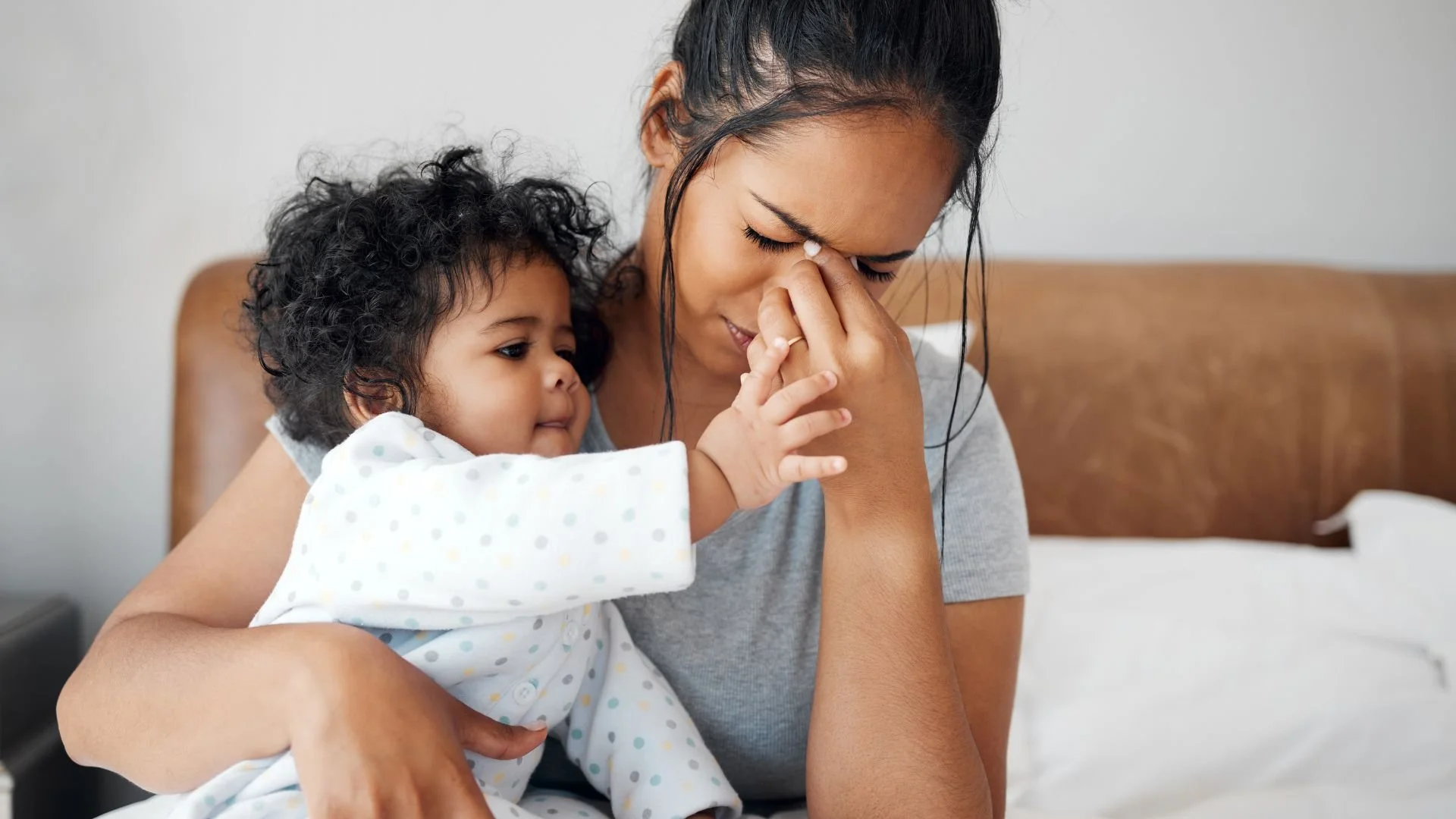 Postpartum Anxiety Symptoms: A Guide for New Parents and Partners