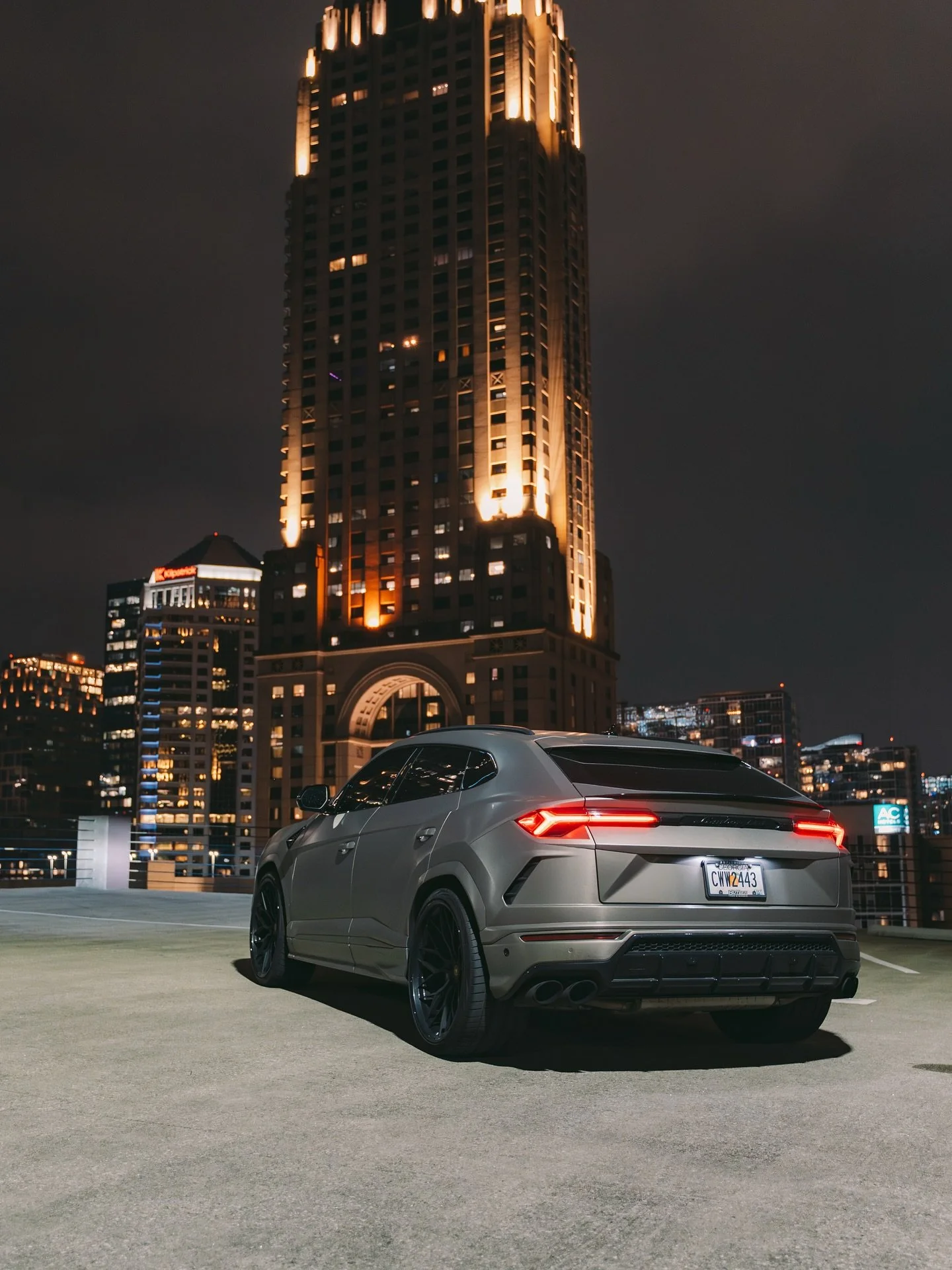 Truck to Plane to the Truck&hellip; 

| 42 Hours in ATL |

@lamborghini @urustalkcom @dannycortes305 @lxrsen @sapphireautoclub 

#lamborghini #urus #lambo #huracan #supercars #supercar #carporn #atlanta