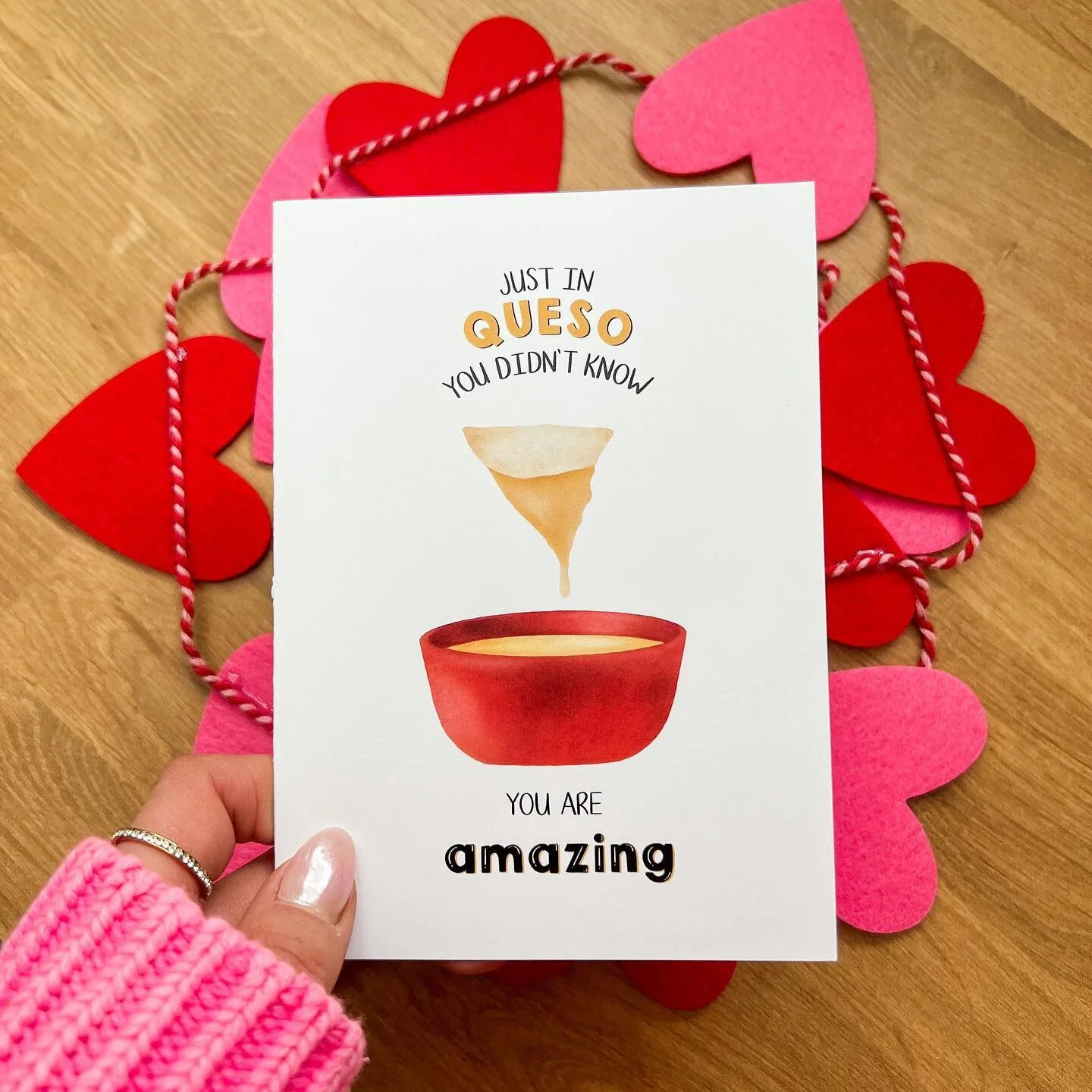 Cheesy puns mac me so happy 💛⁣
⁣
⁣
⁣
#smallbusiness #smallbizzlife #smallbizofinstagram #after9to5 #femaleentrepreneur #punfullyyours #etsy #targethome #greetingcards #stationary #etsyshop #etsyseller #lettering #targetstyle #supportsmallbusiness #s