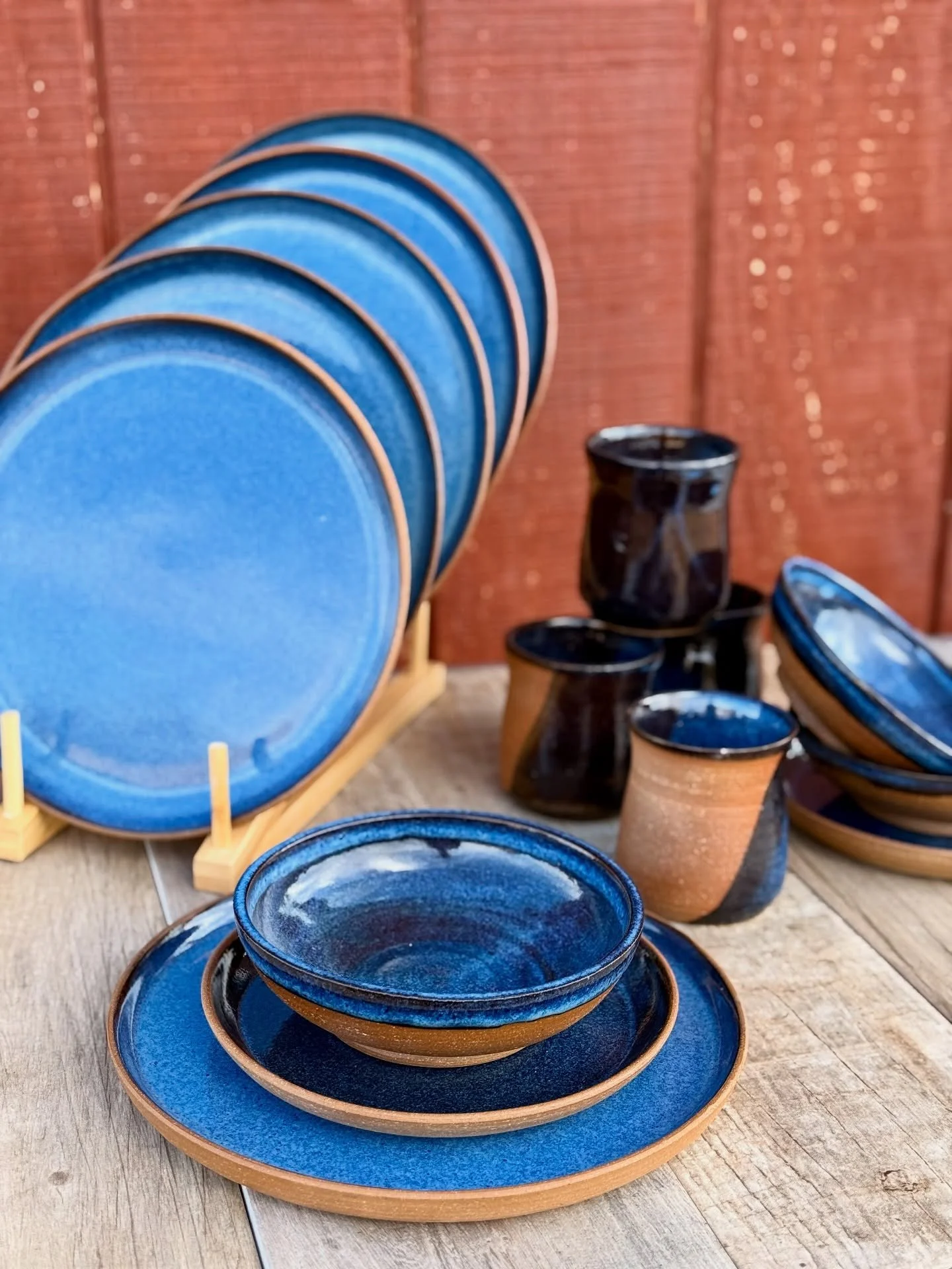 Come see me and some pottery for the @turquoise_trail_studio_tour darting TOMORROW 9/20 10-5pm! Let’s get this tour started right!
#sarahehodzicceramics #thingstodoinsantafe #newmexicoroadtrip #ttst2025