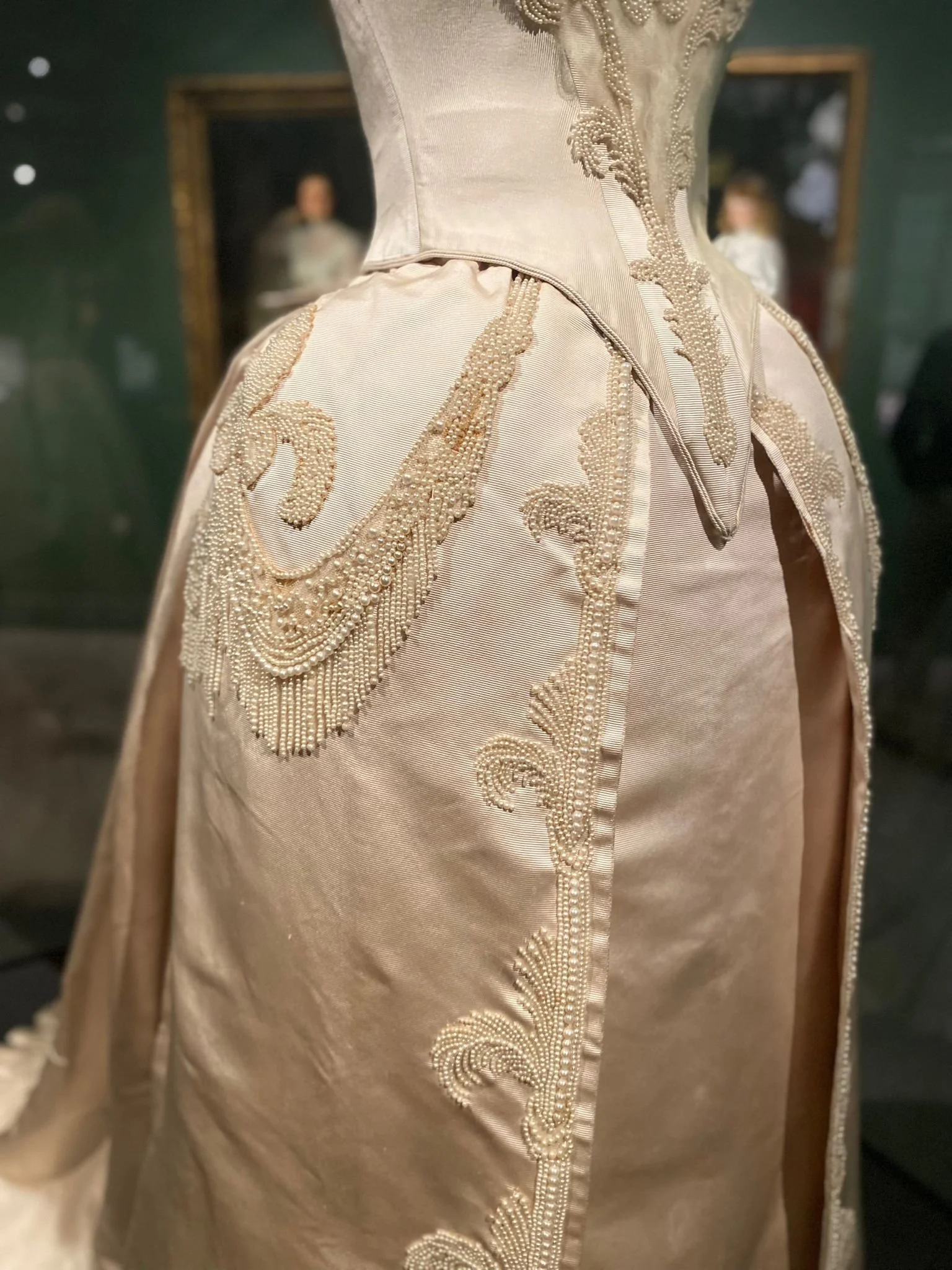 Museum of Fine Arts Boston - Ana Harris Personal Stylist and Color Analysis - 17.jpeg