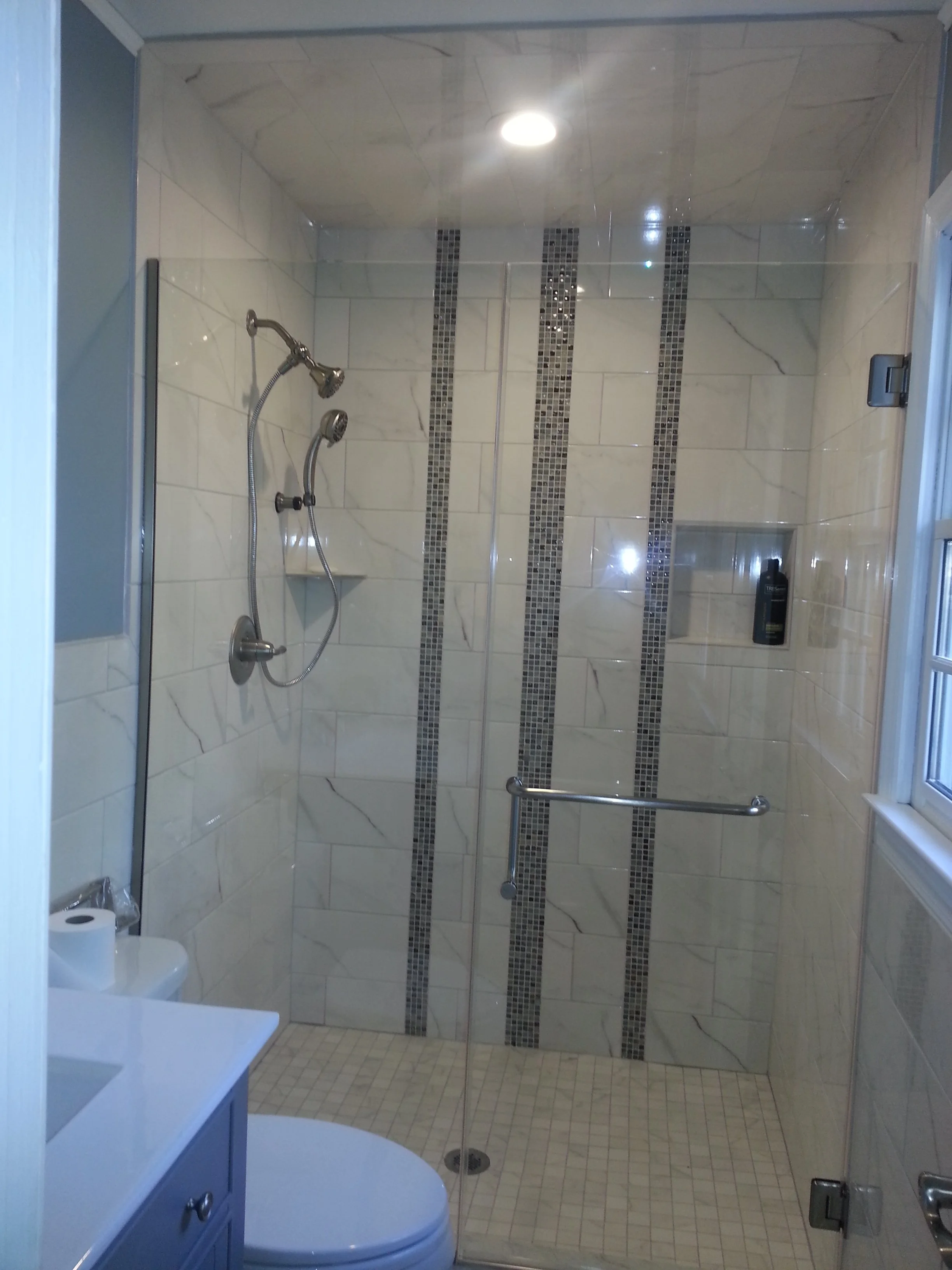TOWEL BAR & PANEL .jpg