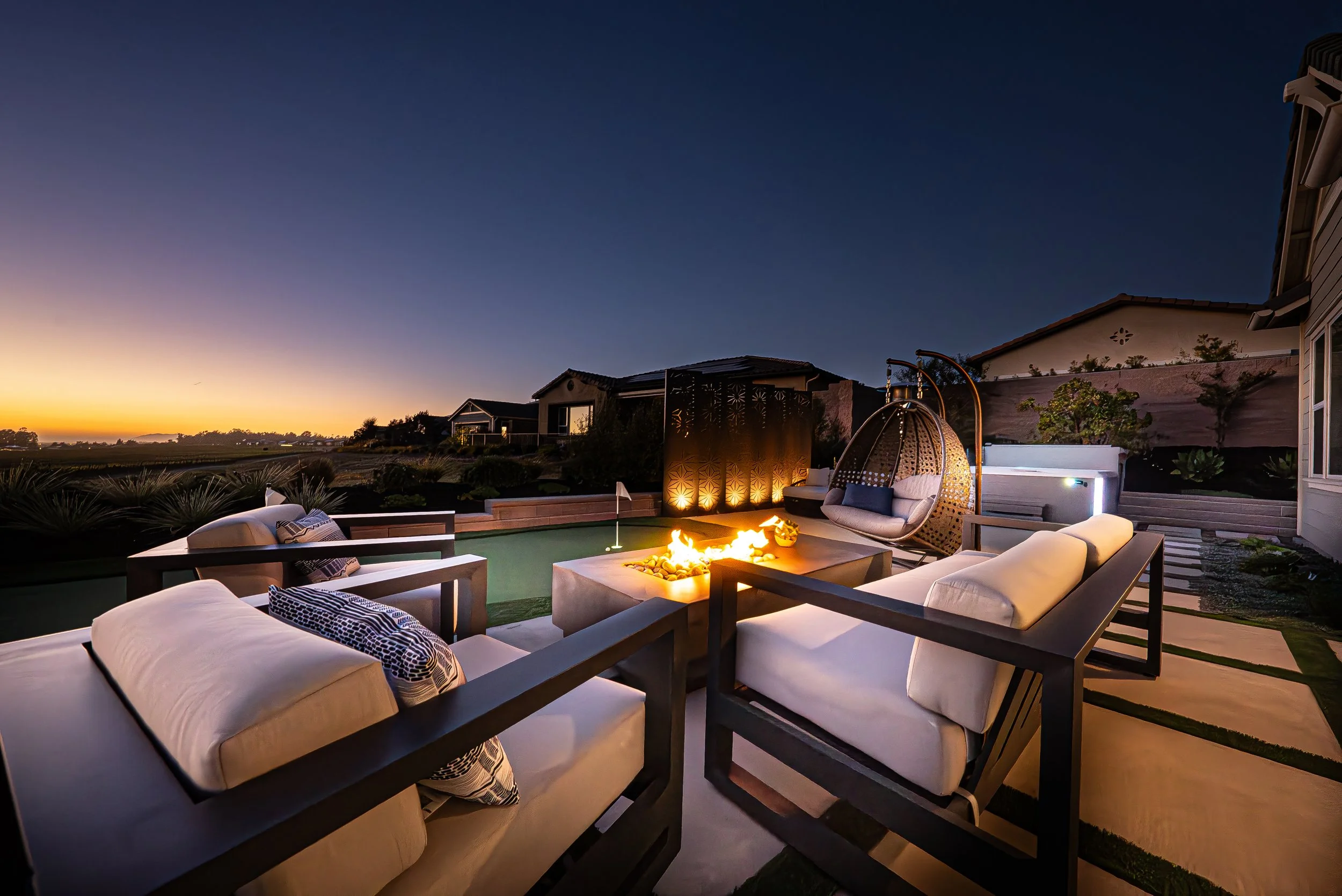 lounge-01.jpg