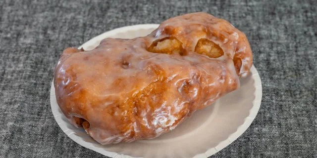 DonutStar_AppleFritter.jpg