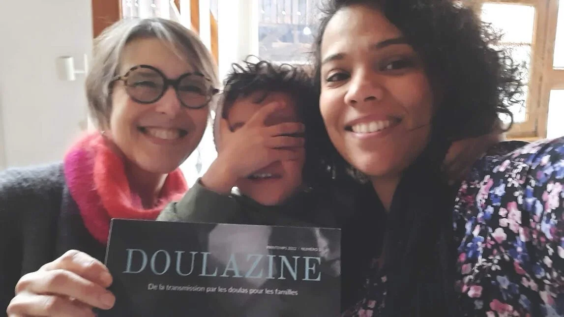 AUJOURD&rsquo;HUI ENCORE 25% SUR LE DOULAZINE AVEC LE CODE PROMO : 
🇫🇷 SPECIALFRANCE 🥐

Allo c&rsquo;est Tiffa de l&rsquo;&eacute;quipe du Doulazine ! 

J&rsquo;avais h&acirc;te de te partager ma joie.
Celle de rencontrer Virginie de @louveetlune 