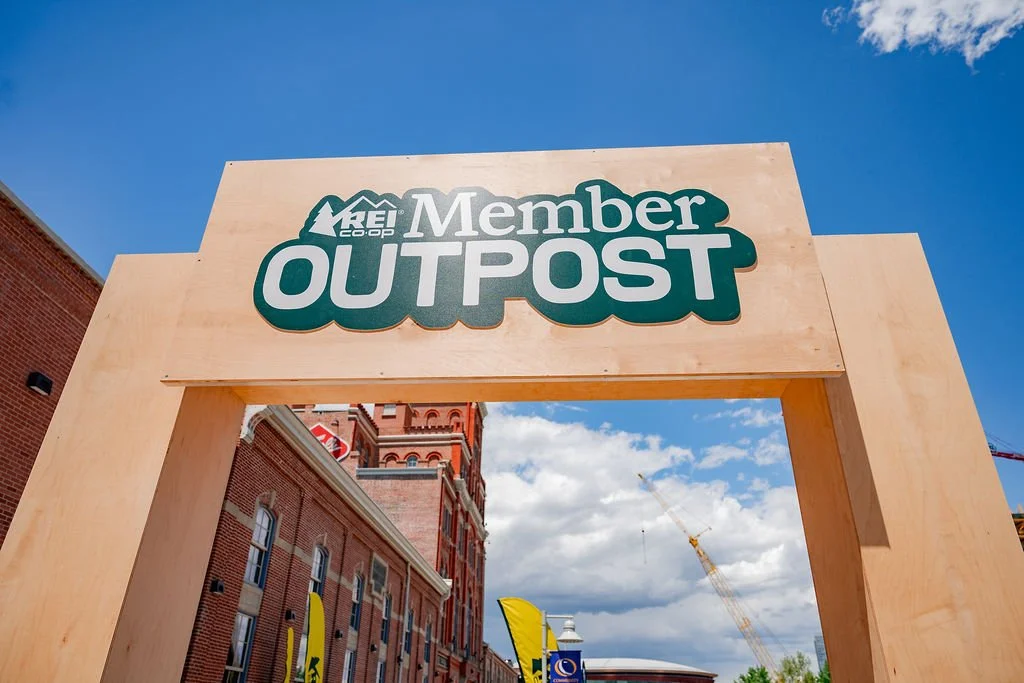 OUTSIDE26-SAT-SC-1227.jpg