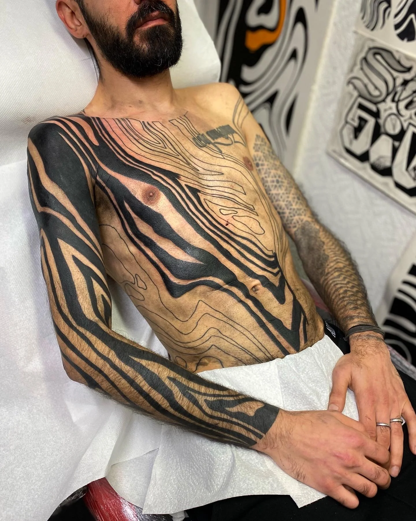 Blackwork neotribal suminagashi sleeve, torso tattoo || Blackwork artist London