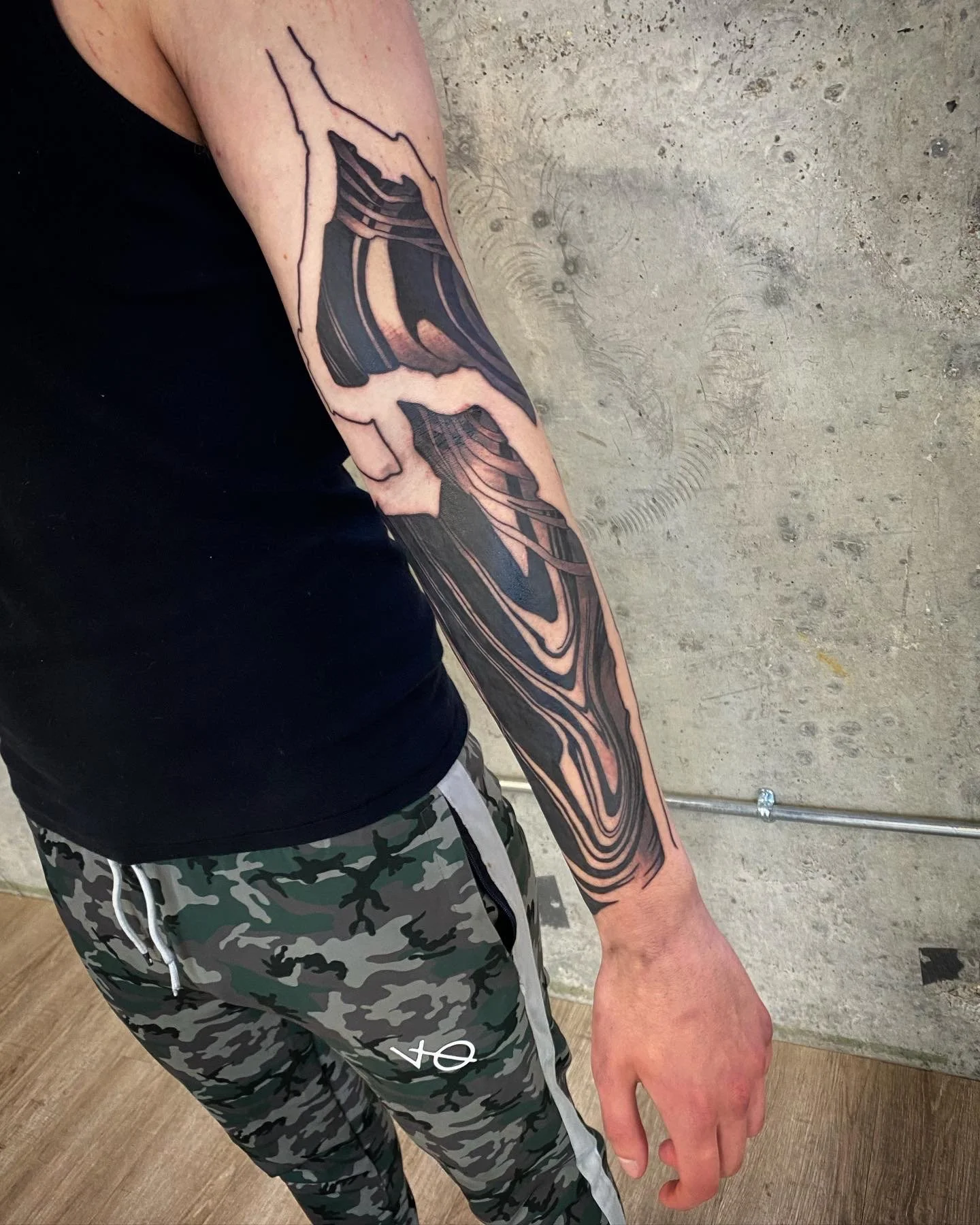 Blackwork neotribal suminagashi both sleeves, cover up tattoo|| Blackwork cover up artist London GÖRMEX