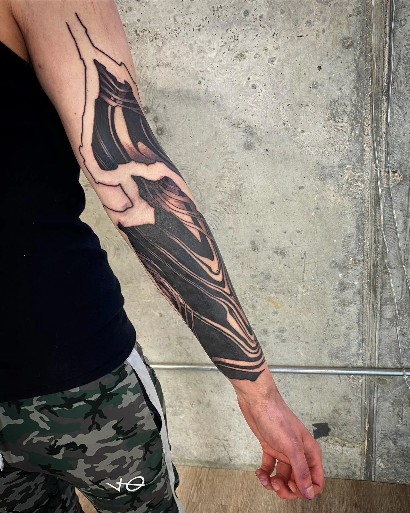 Blackwork neotribal suminagashi both sleeves, cover up tattoo|| Blackwork cover up artist London GÖRMEX