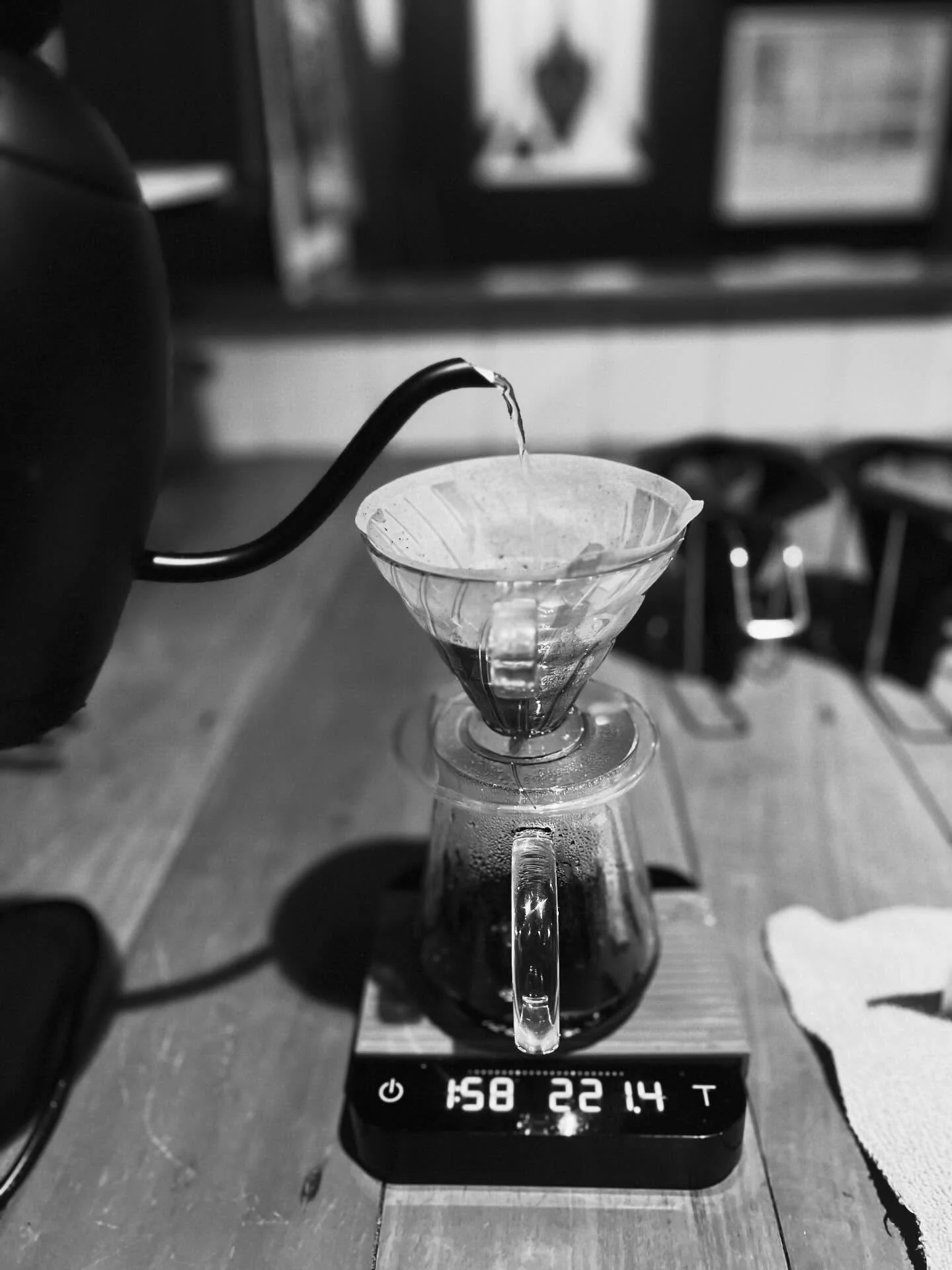 Slow, intentional, and worth every moment

☕️- Colombia ~ Natural

#pourover #v60 #morningritual #development #saturdayvibes