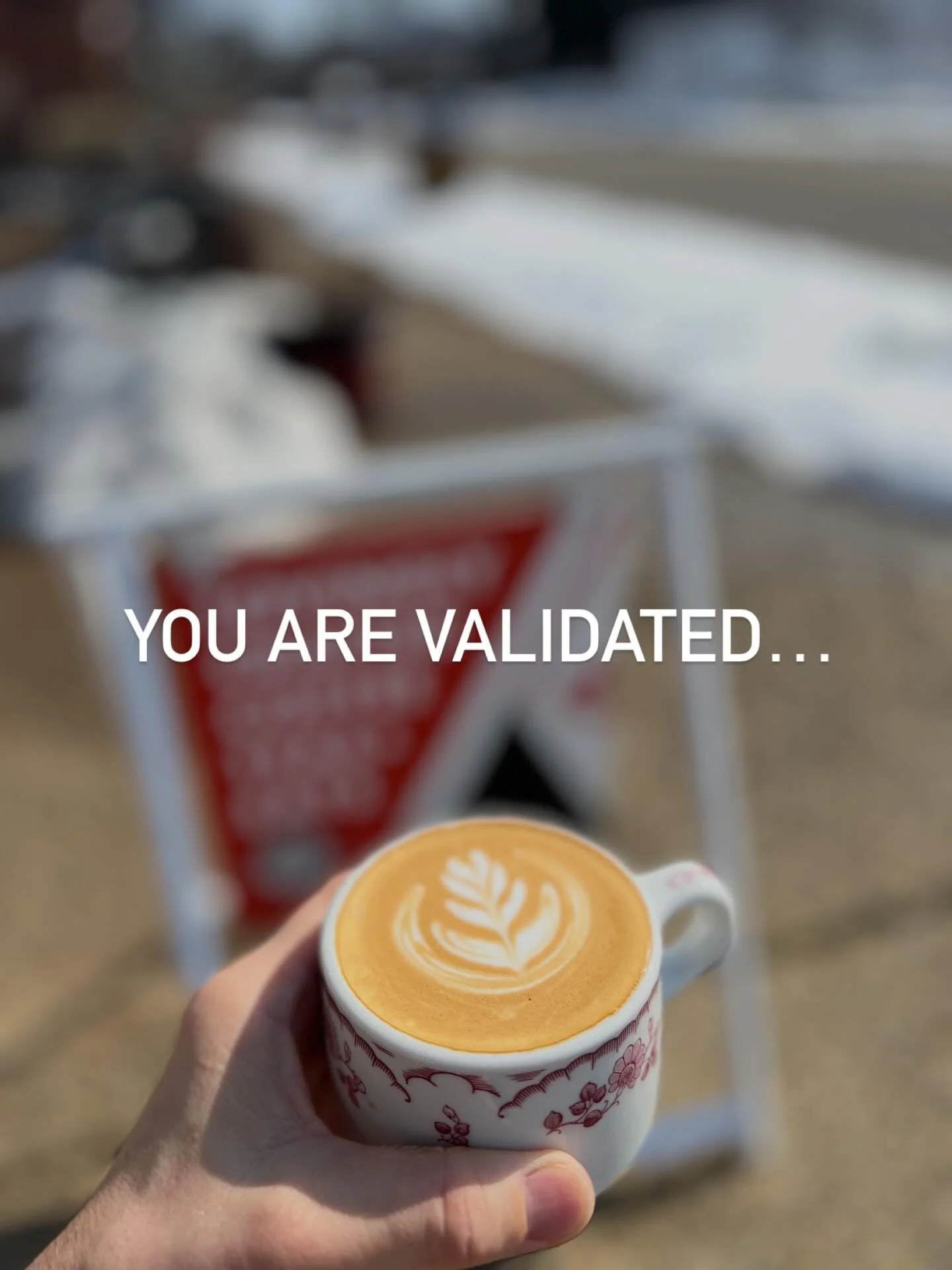 Stressed, blessed, and coffee obsessed.

☕️- Decaf Flat White 

#decaf #flatwhite #coffeeislife #coffeetime #coffee