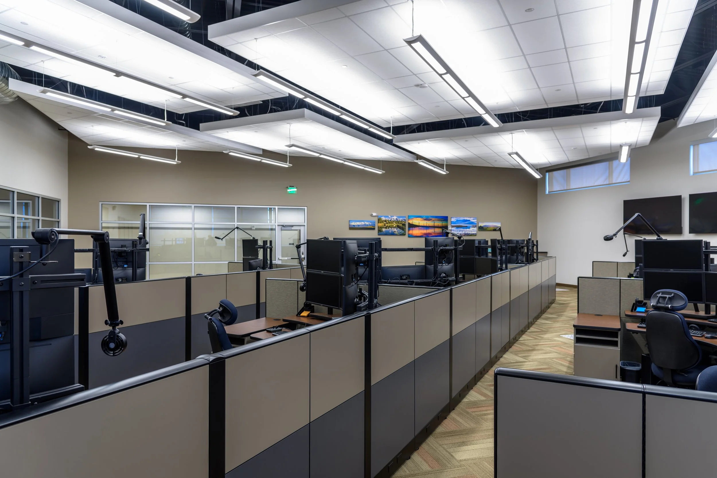 utah-valley-911-emergency-operations-center-technology-electrical-engineering-design-lighting.jpg