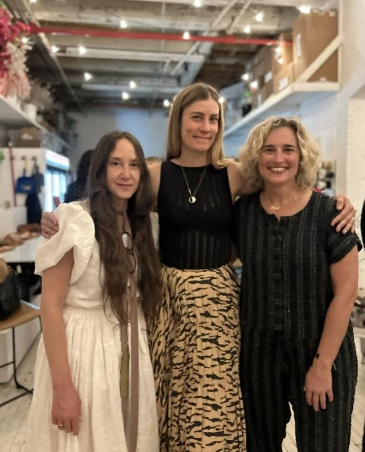 The best work is built on good company. 🫶 @weirdspecialtysalon @amanda.russo.rubman