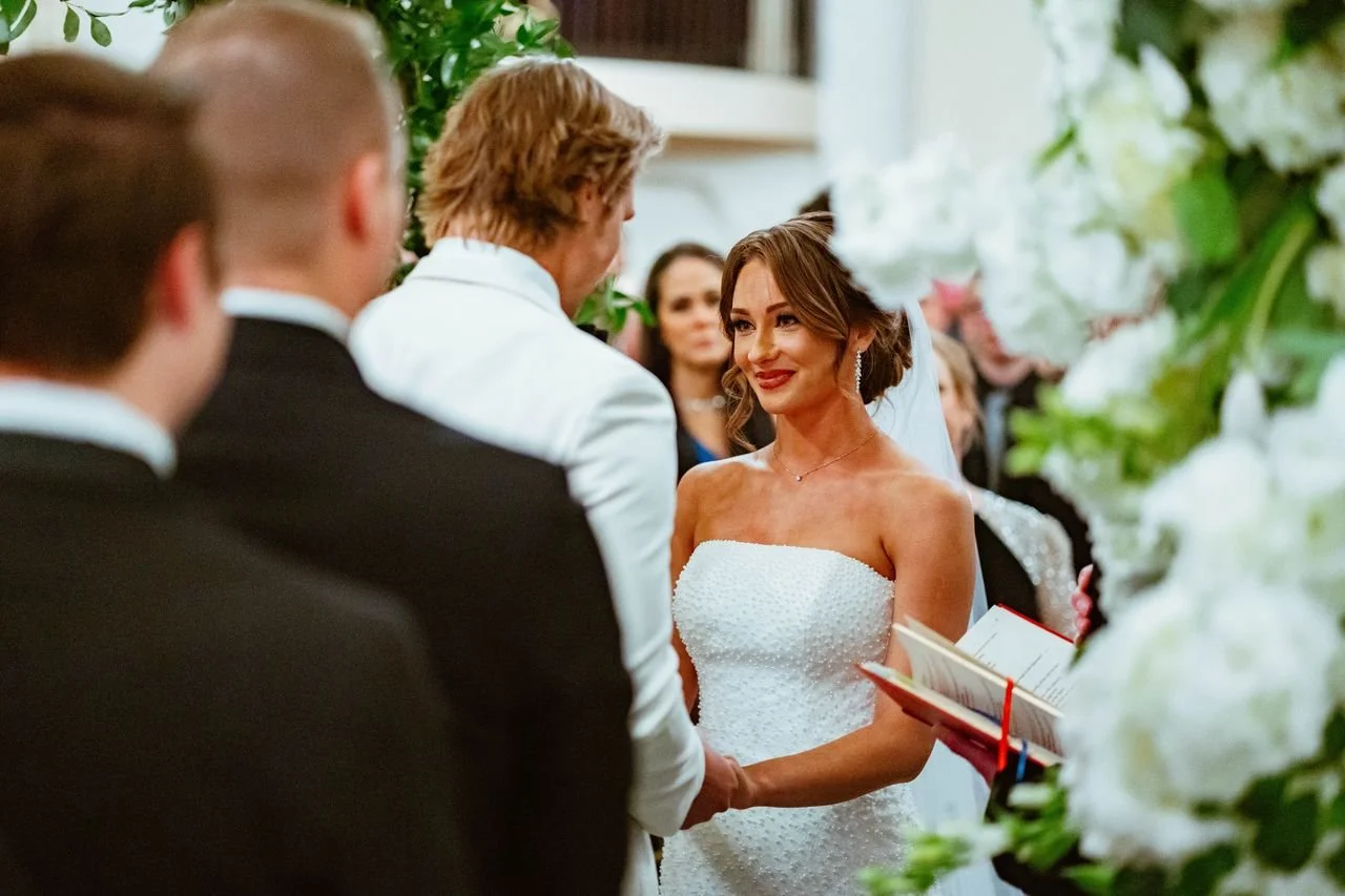 Non-Traditional Wedding Ceremony Setups and Layout Options For Saying a Unique “I Do”