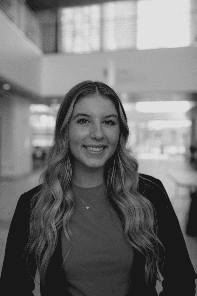Maddie Euler, Intern