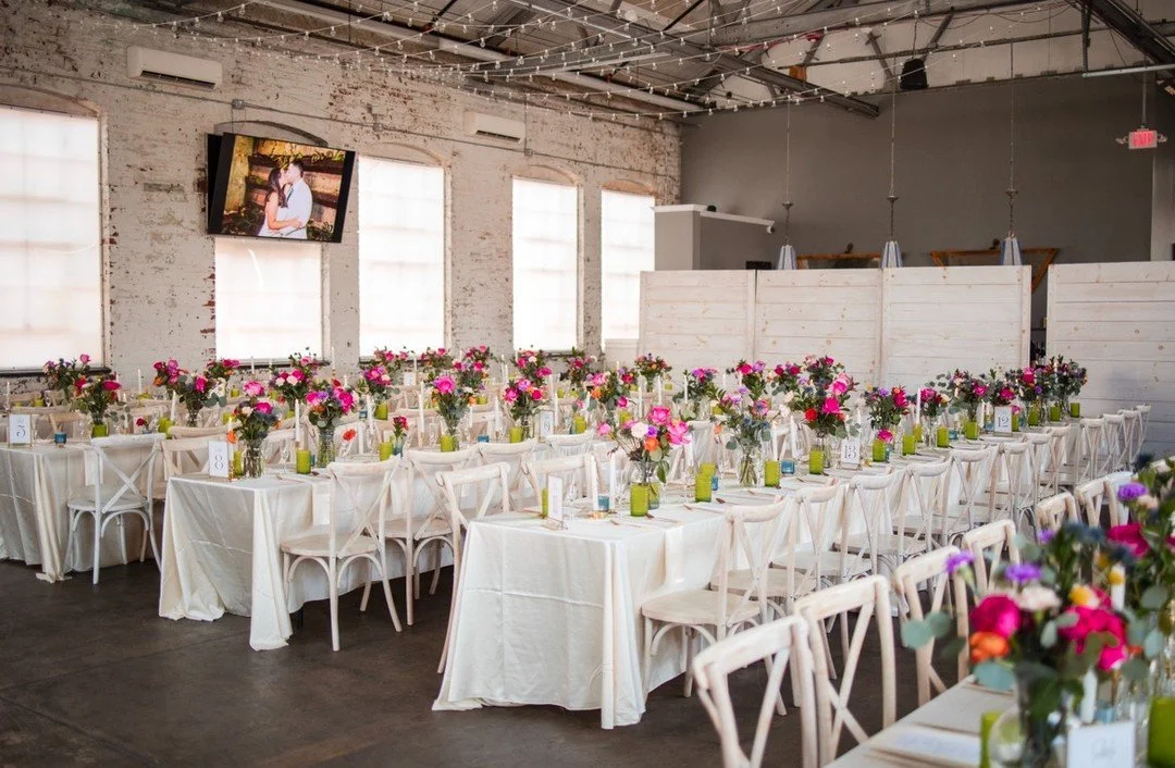 Not a single detail missed ❤️ 
@chloedawsonphotography
@byz.empire
@djdreovalle
@divaswiththedetails
@top_hat_espresso
@swigevents
#bldg39arsenal #weddingdecor #phillyweddingvenue #eventvenue #phillyeventvenue #eventvenue #weddingvenue