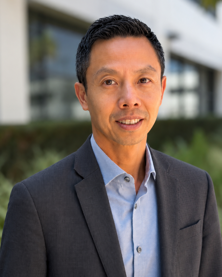 Dr. Peter Truong