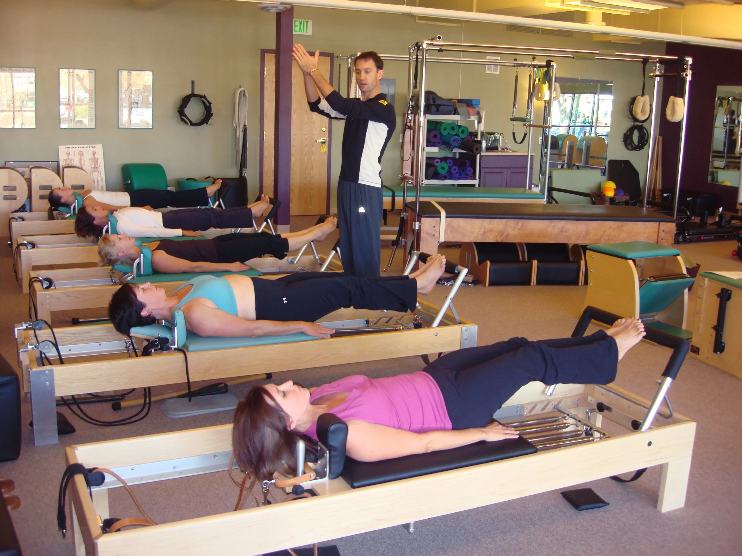 Raoul warming up the attendees of Guillotine Tower workshop