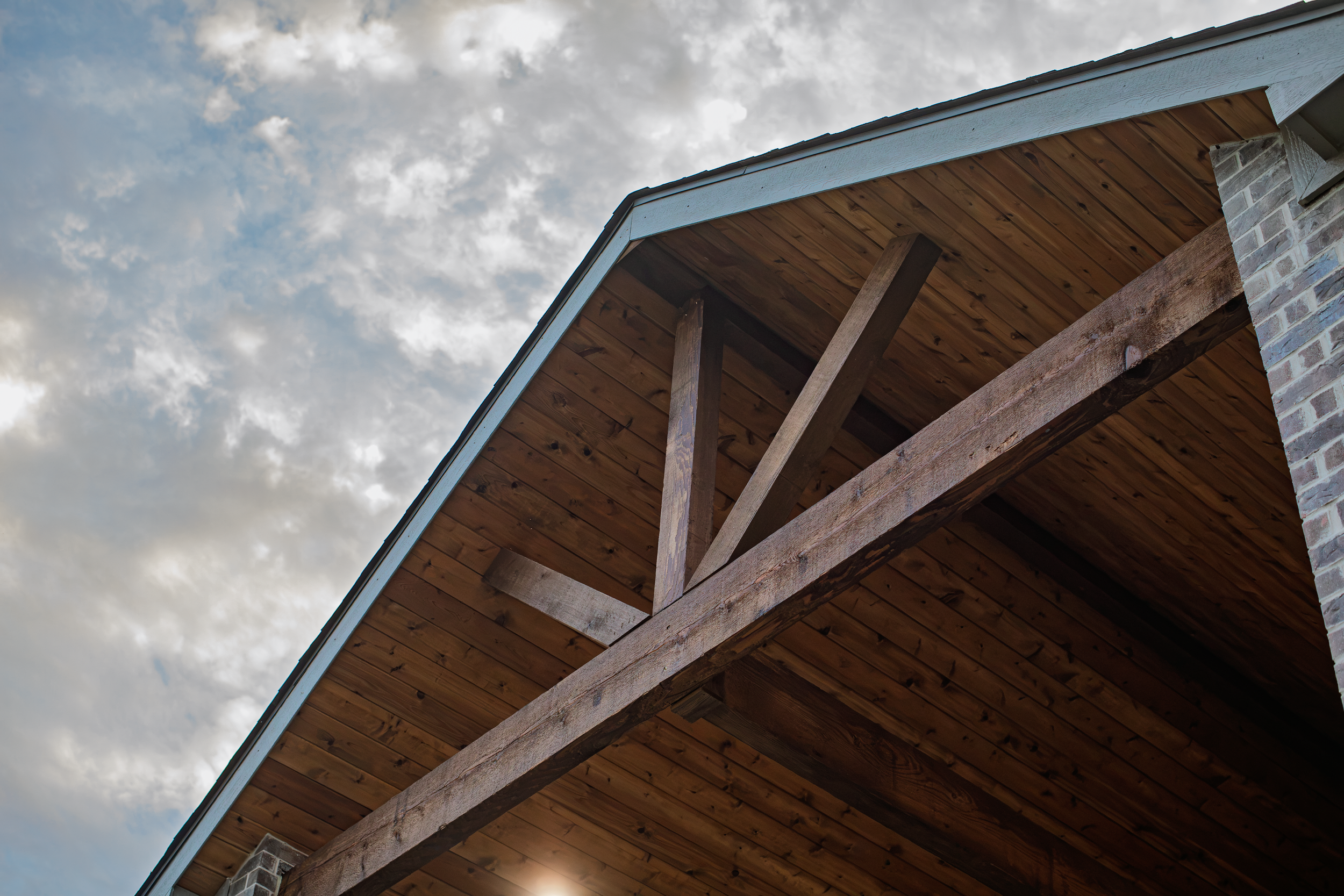 7704riverpark-FraceMedia-24.png