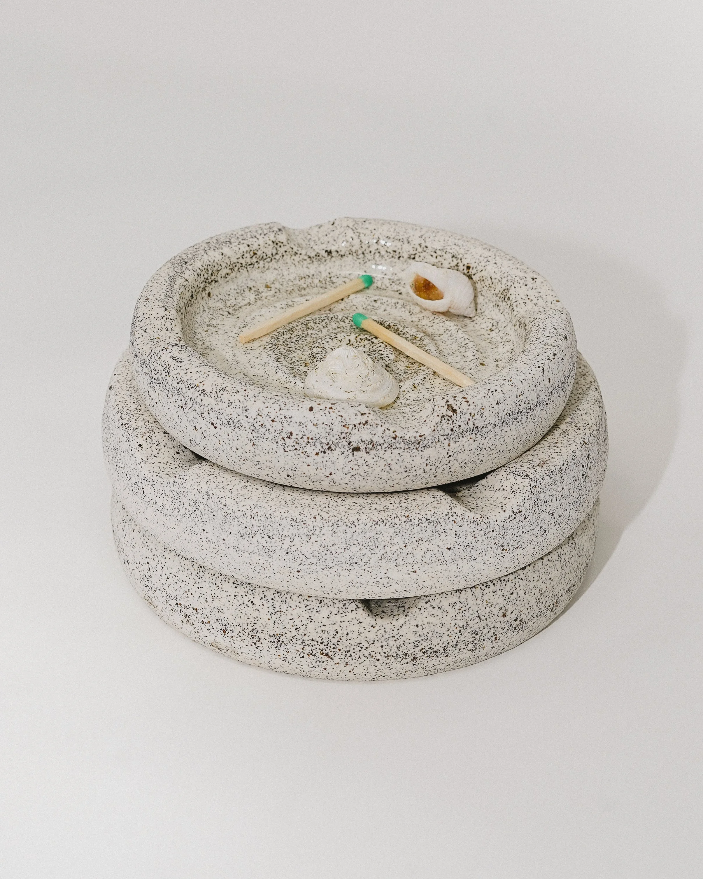 daylight-cannabis-tofino-ash-tray-ceramic-fig-ucluelet-2.jpg
