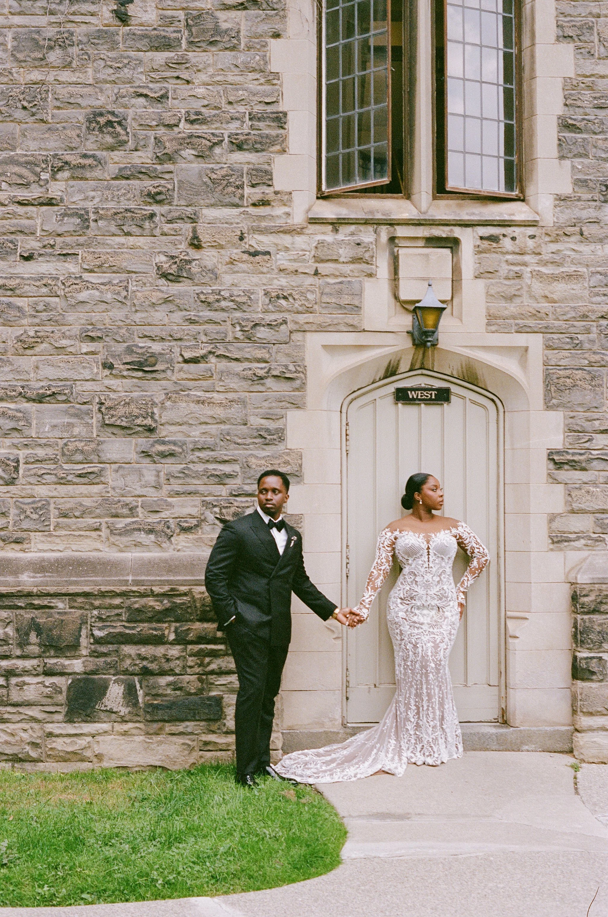 glodyAnnita_whiteWedding_171.jpg