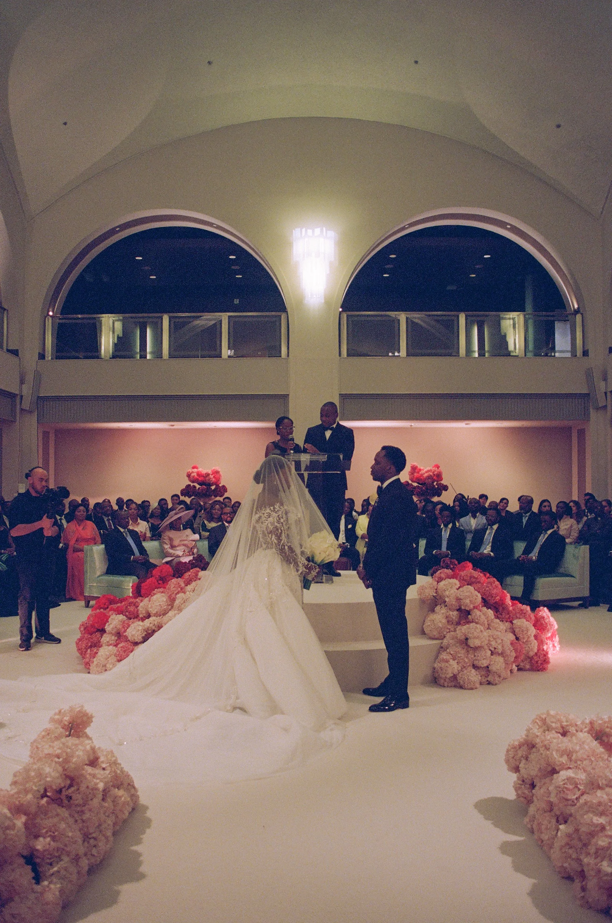 glodyAnnita_whiteWedding_82.jpg