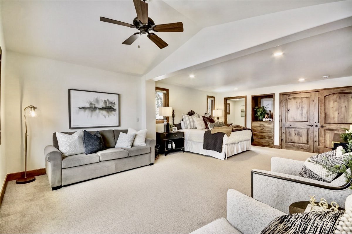 28-Nansen Ct-028.jpg