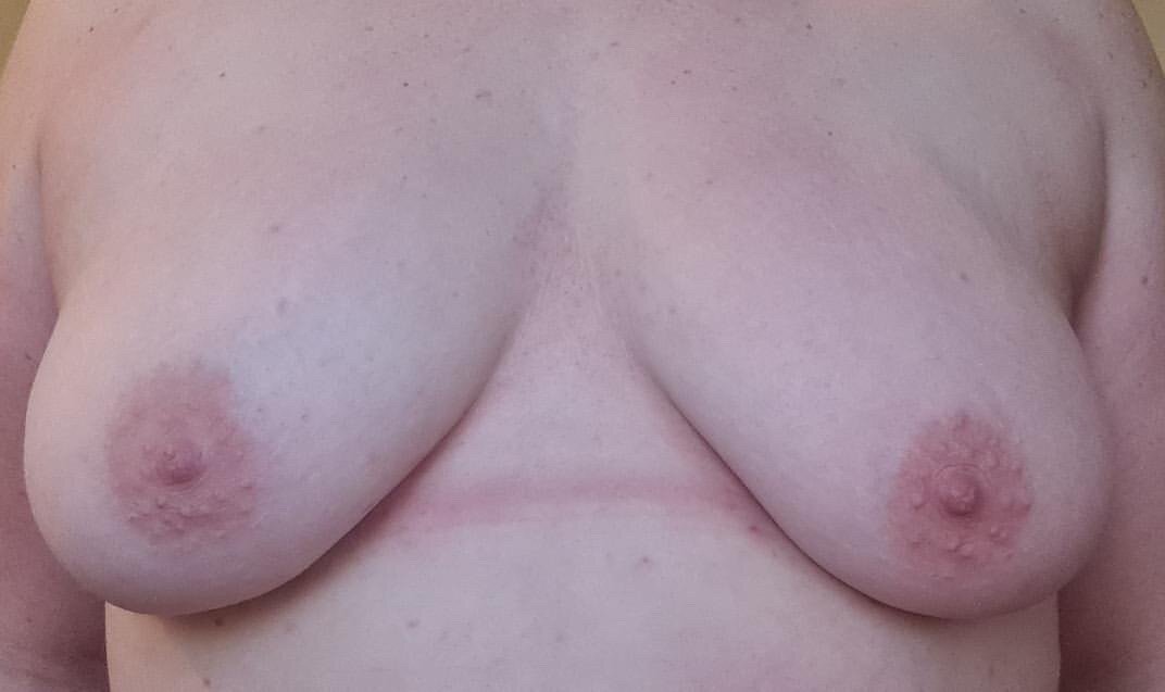 Fuck, boobs are hot!!!!